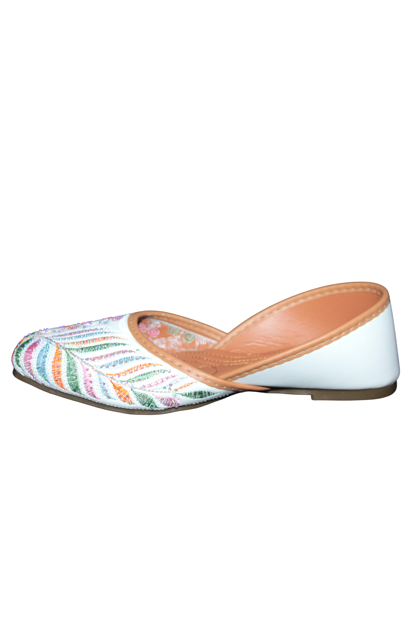WHITE PUNJABI JUTTI FOR FOMEN