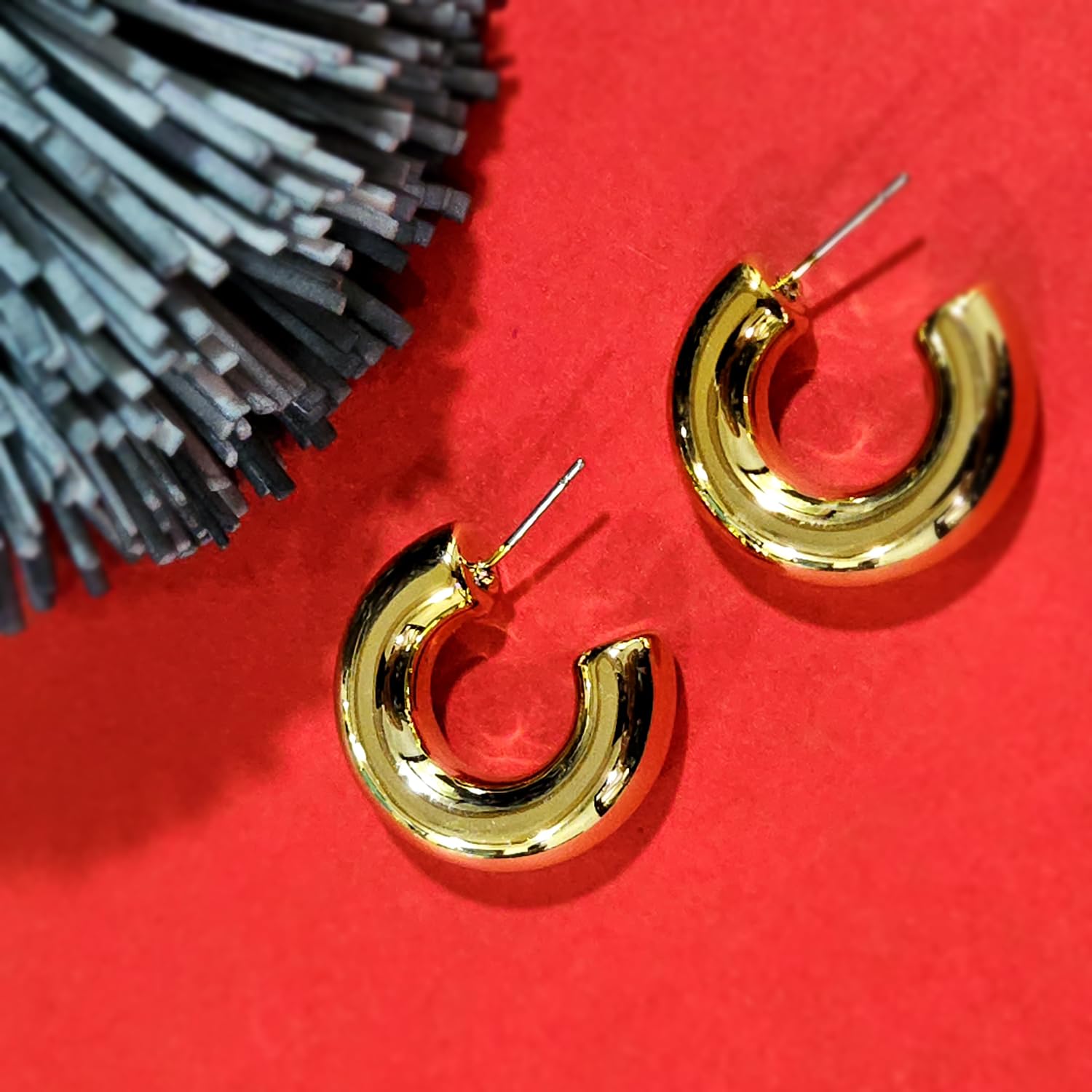 Earring (J16)