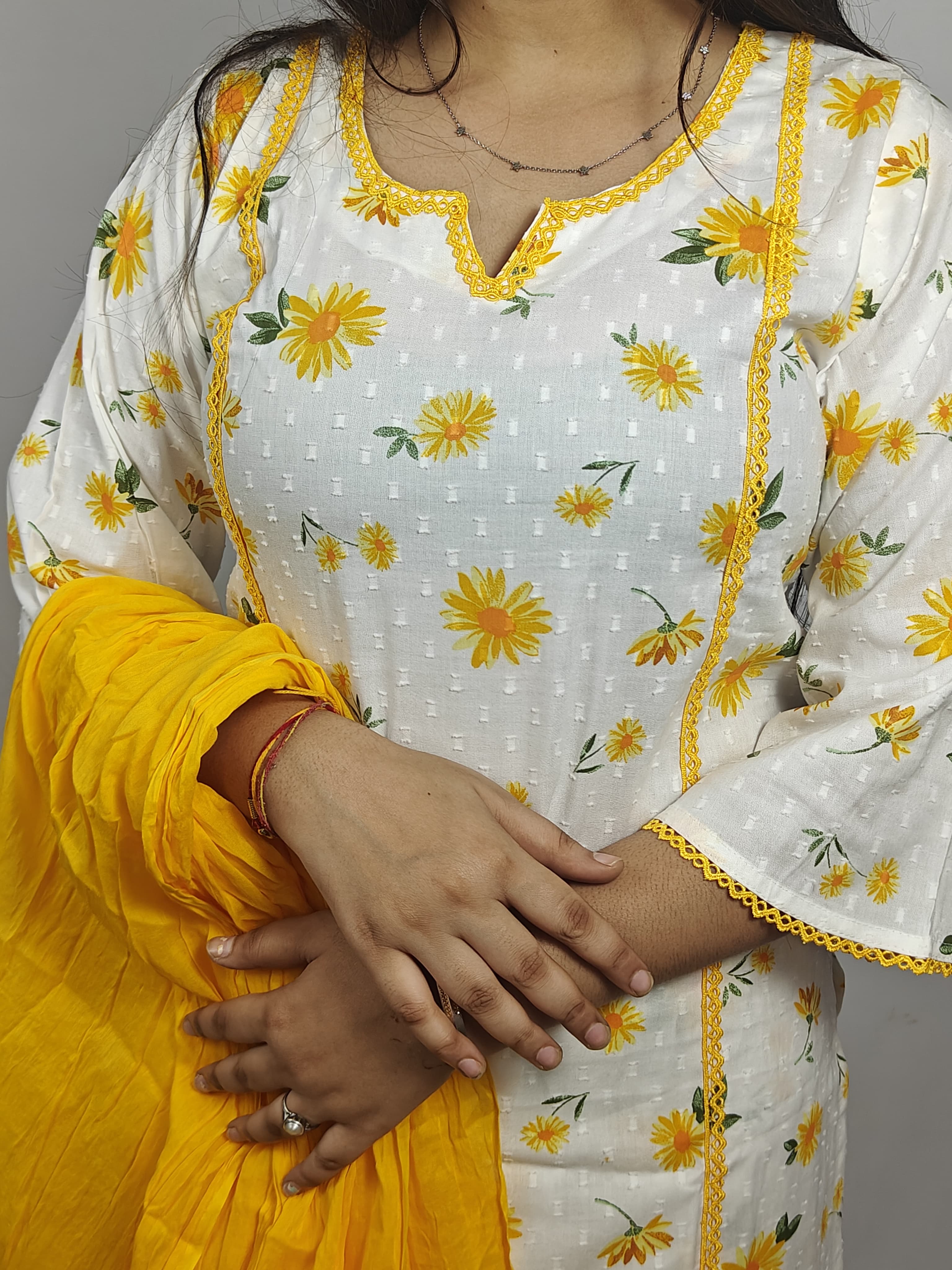 Floral Kurta With Yellow Dupatta 3 Piece Kurta Set (Z02017)