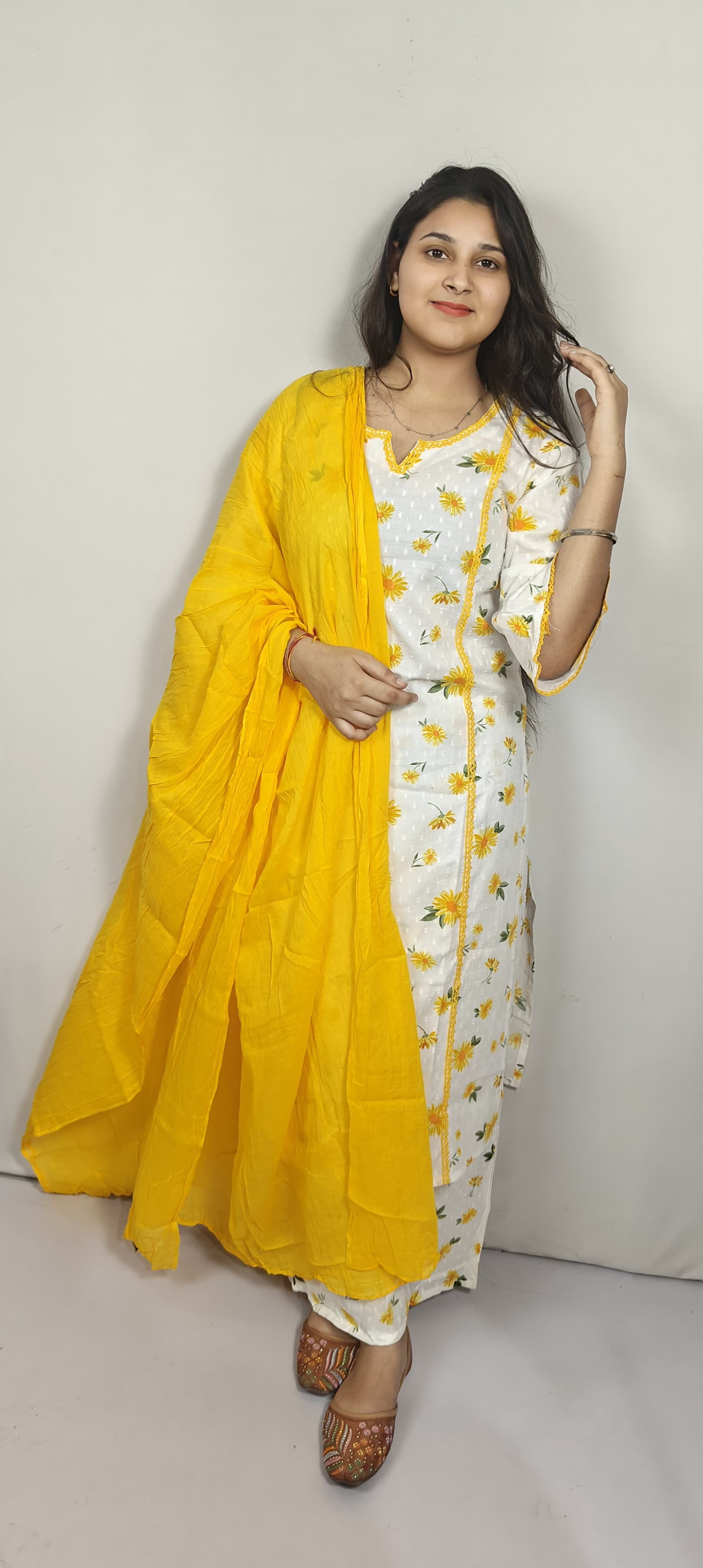 Floral Kurta With Yellow Dupatta 3 Piece Kurta Set (Z02017)