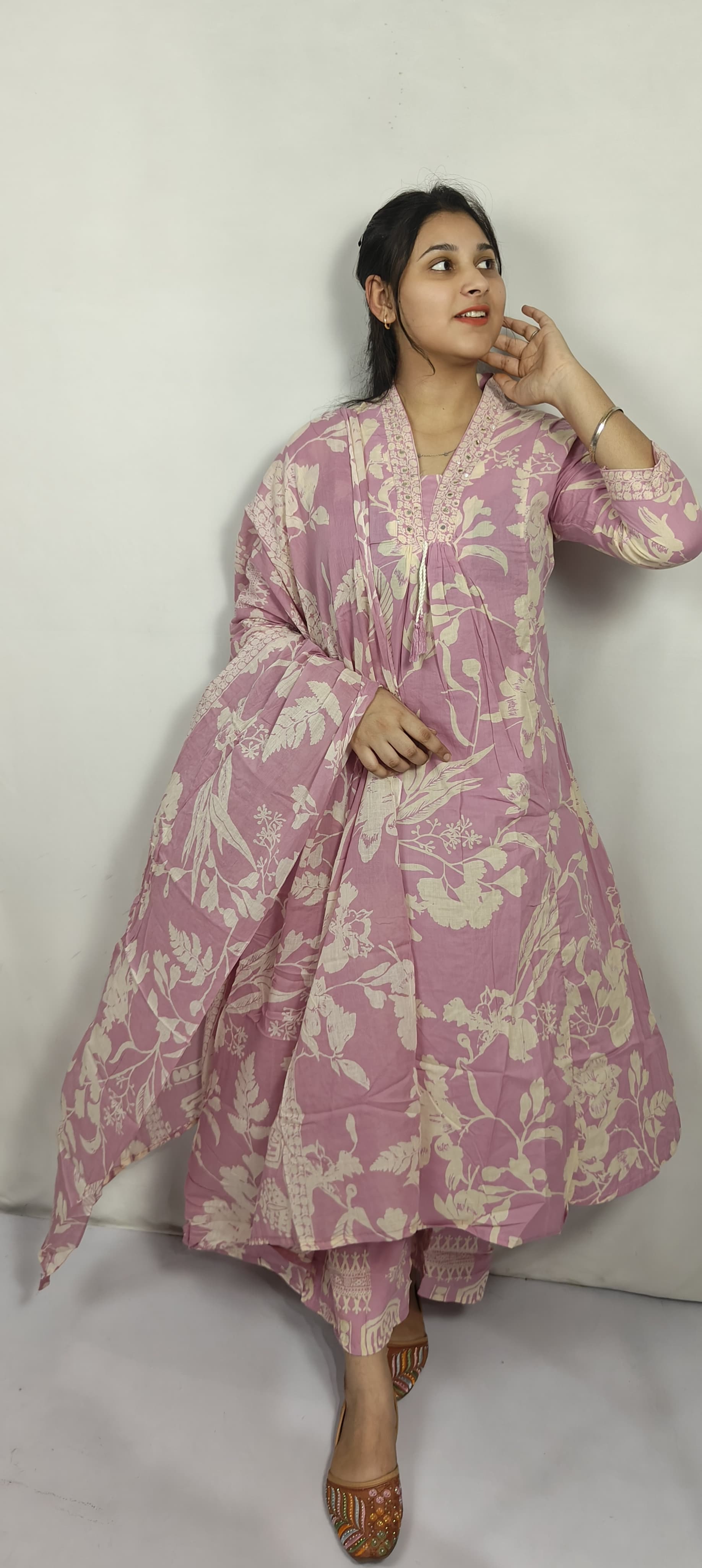 Pink Floral Printed Anarkali Set (Z0222)