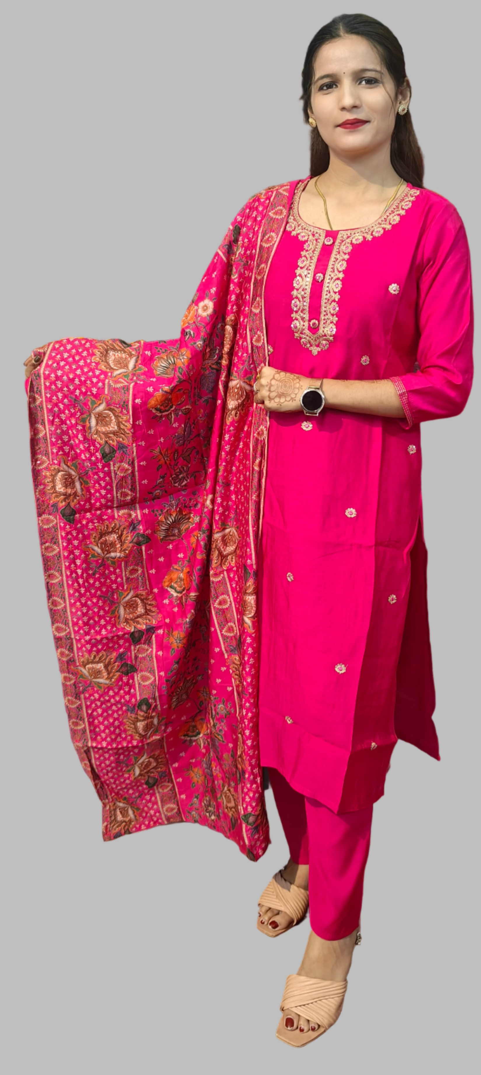 Pink Embroidered 3 Piece Kurta Set (Z0213)