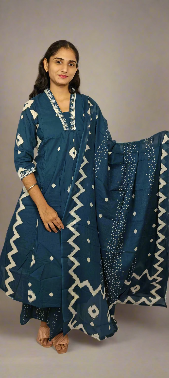 Blue colour 3 piece printed Beautiful kurta set (Z0214)