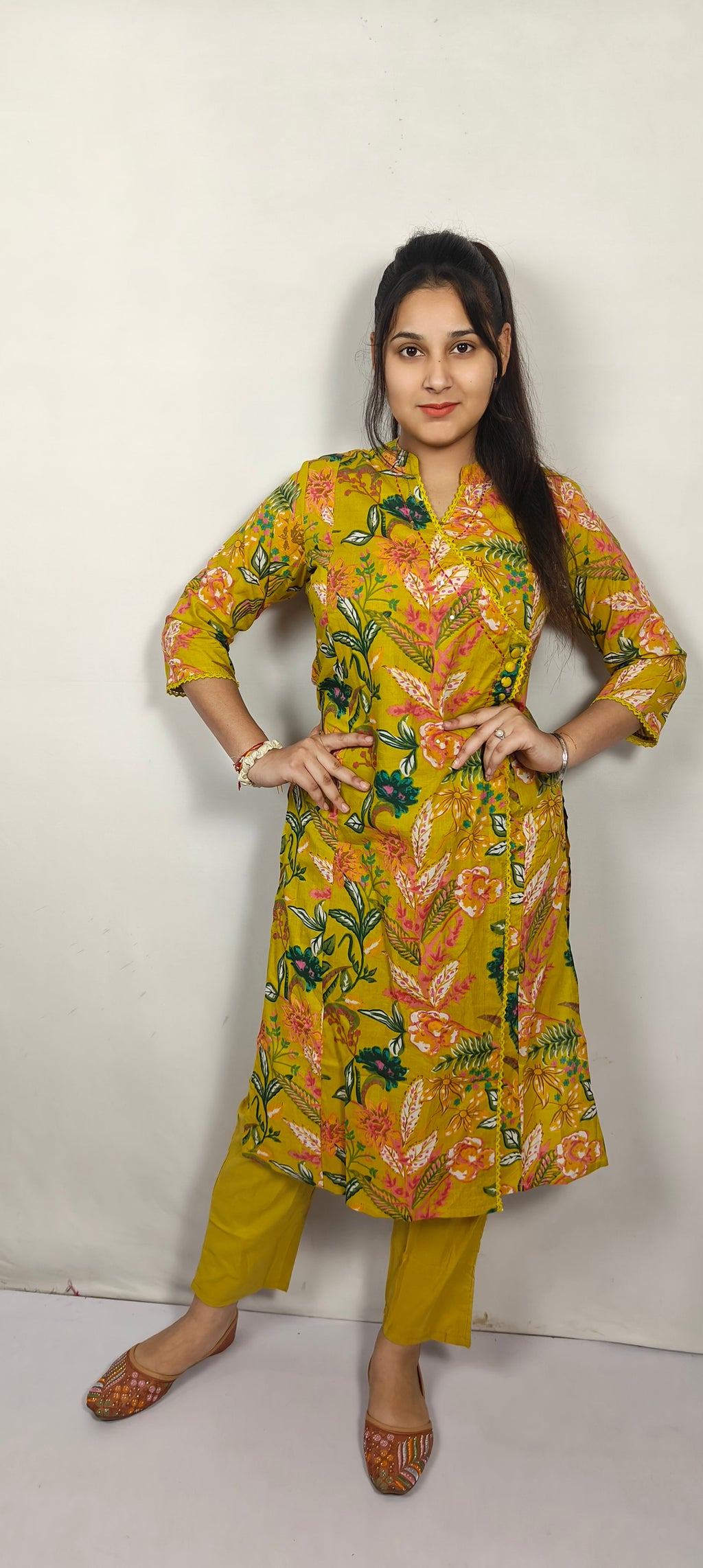 Yellow Floral Printed Kurta Set (Z0230)