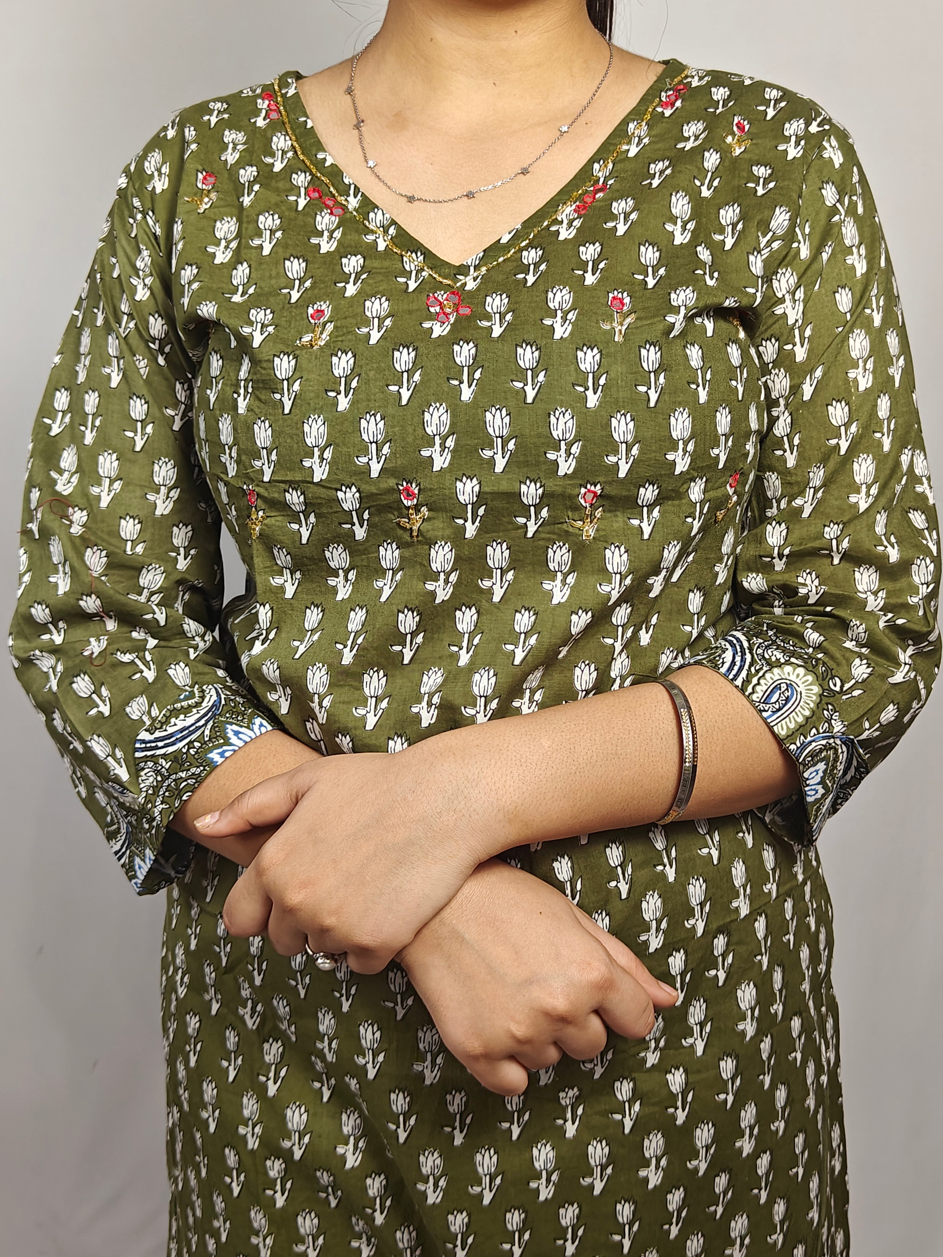 green colour printed beautiful 2 piece set (Z0247)