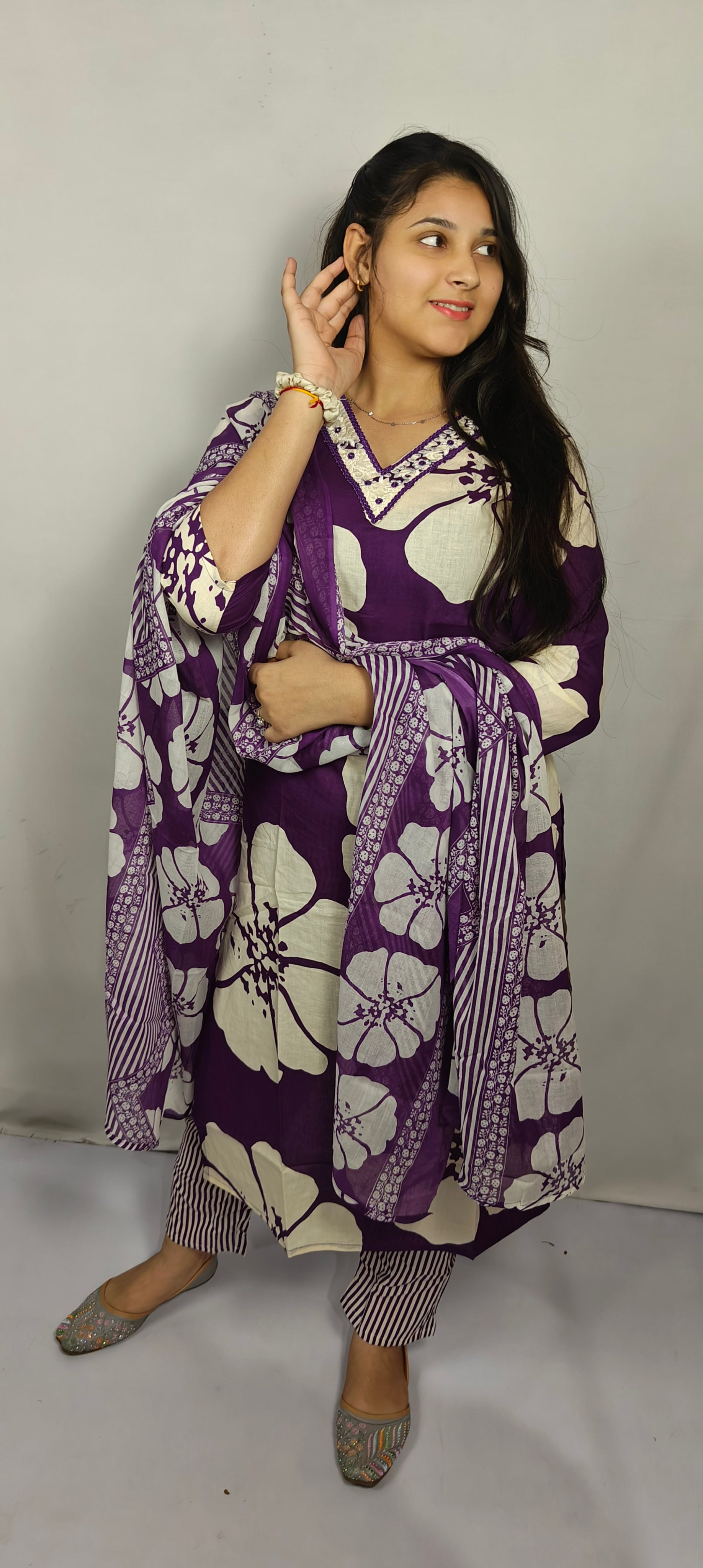 Purple Floral Printed 3 Piece Kurta Set (Z0233)