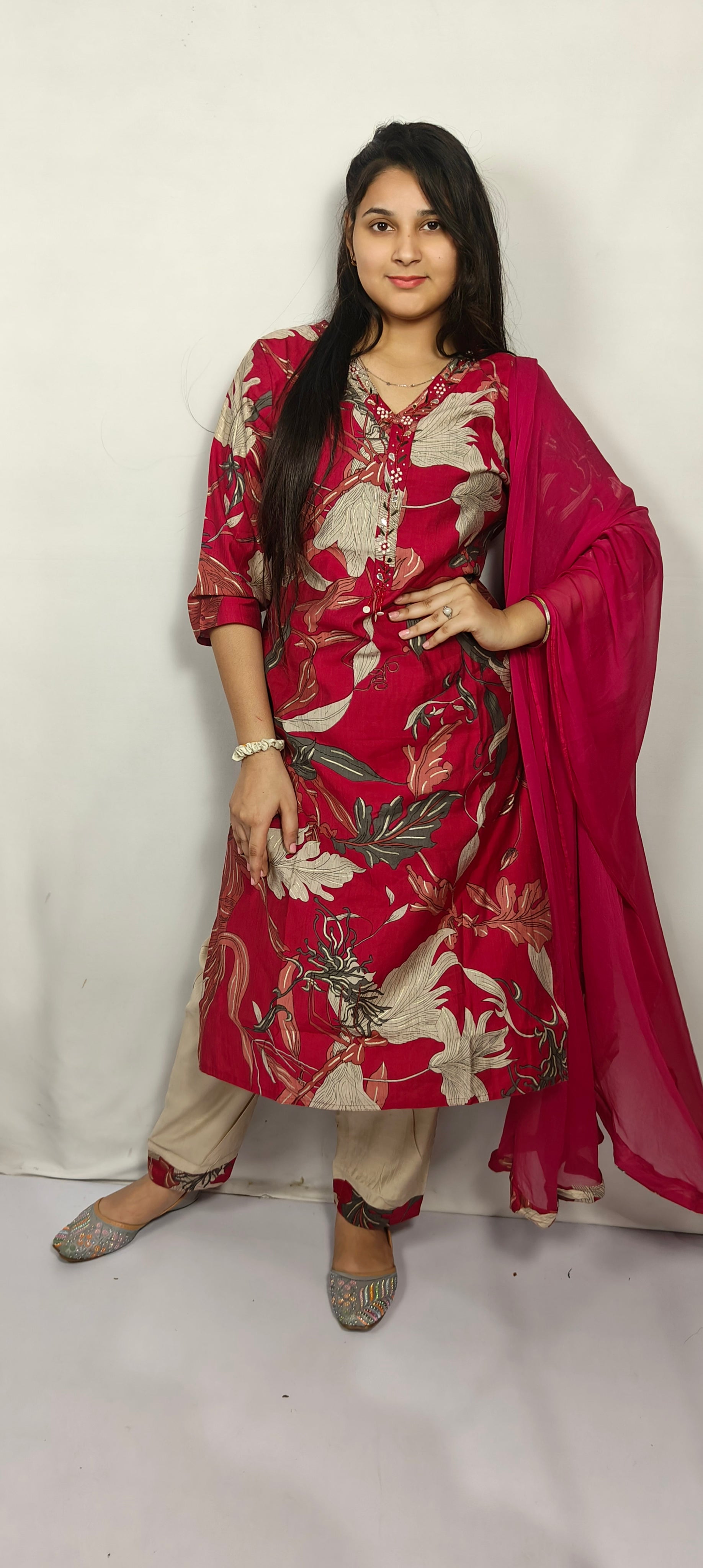 Maroon Floral Printed 3-Piece Kurta Set (Z0235)