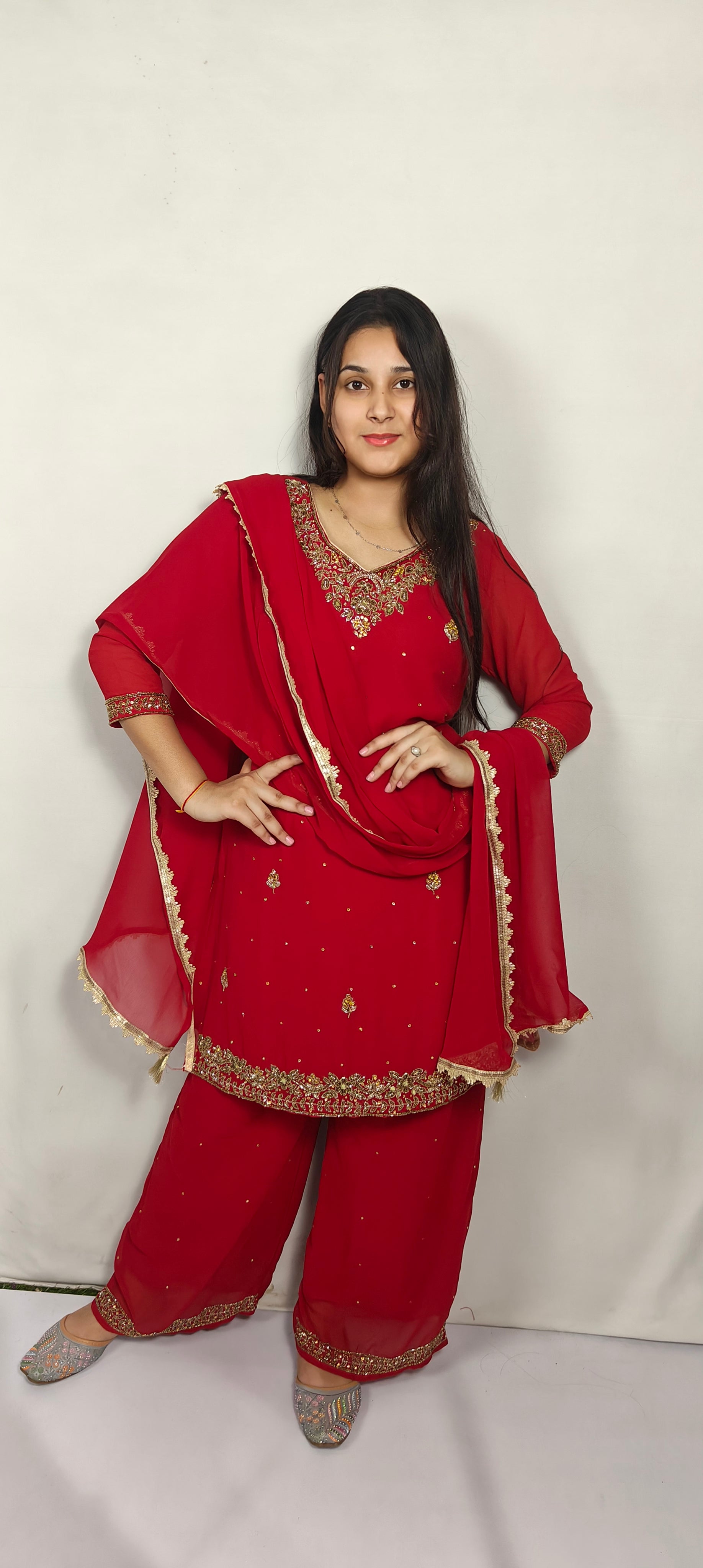 Red Embroidered 3 Piece Kurta Set (Z0231)