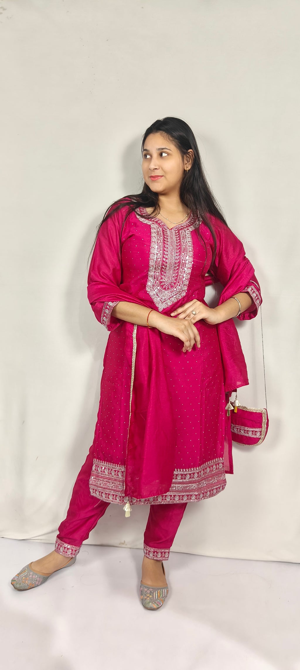 Magenta Embroidered Kurta Set with Dupatta & Potli Bag (Z0258)