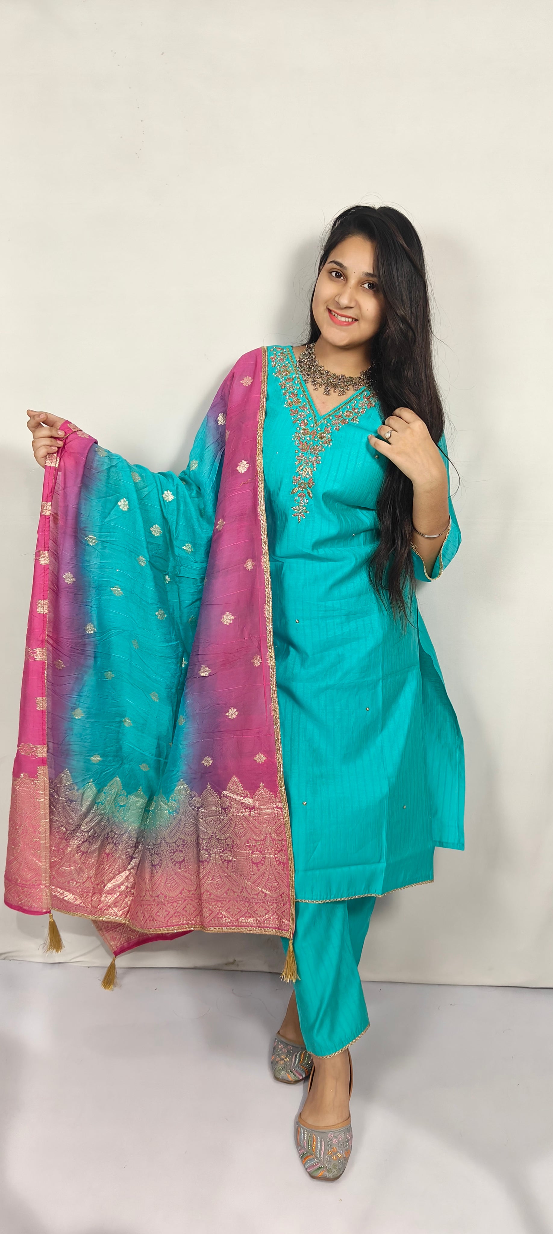 Teal Embroidered Kurta Set with Pink Banarasi Dupatta (Z0259)
