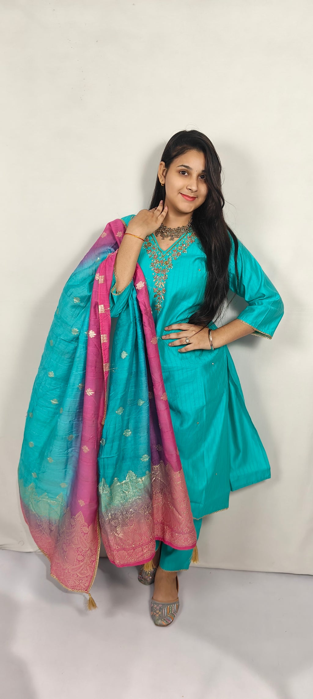 Teal Embroidered Kurta Set with Pink Banarasi Dupatta (Z0259)