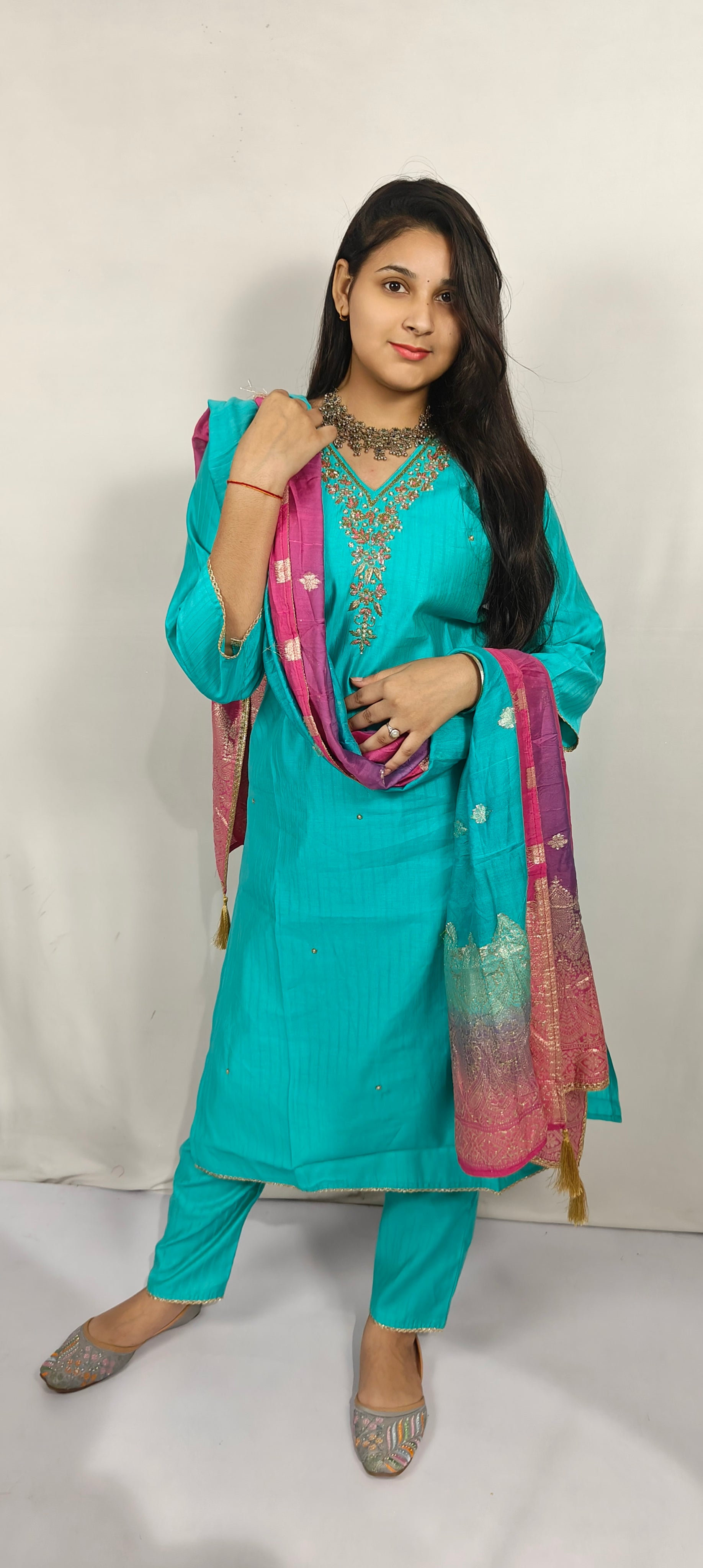 Teal Embroidered Kurta Set with Pink Banarasi Dupatta (Z0259)