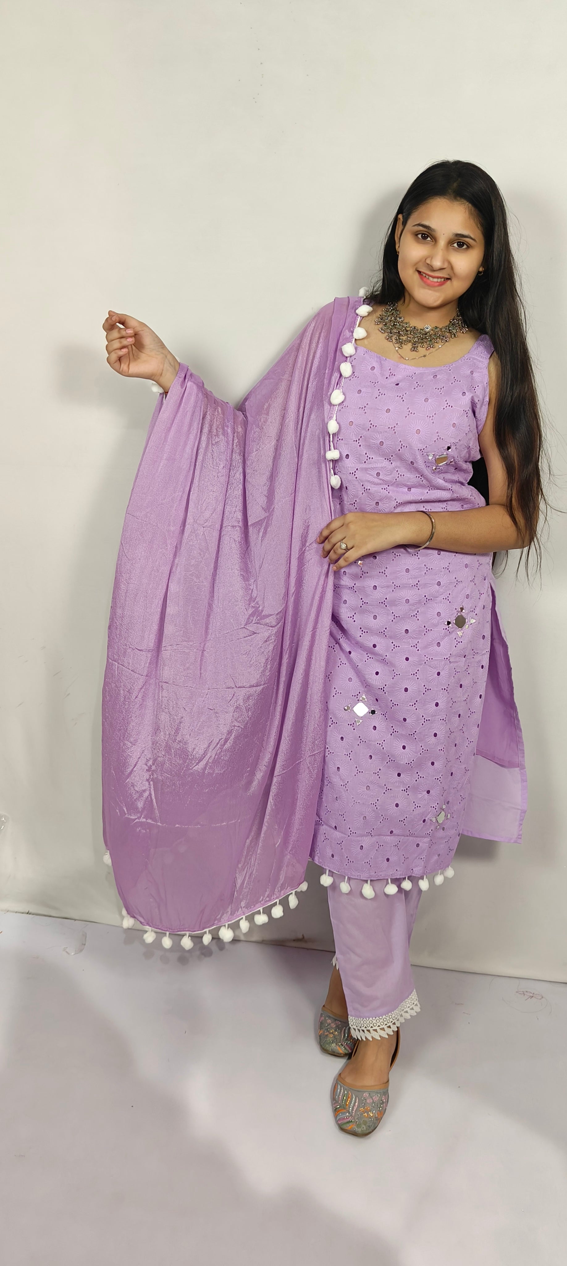 Lavender Pom-Pom Embroidered Kurta Set (Z0262)