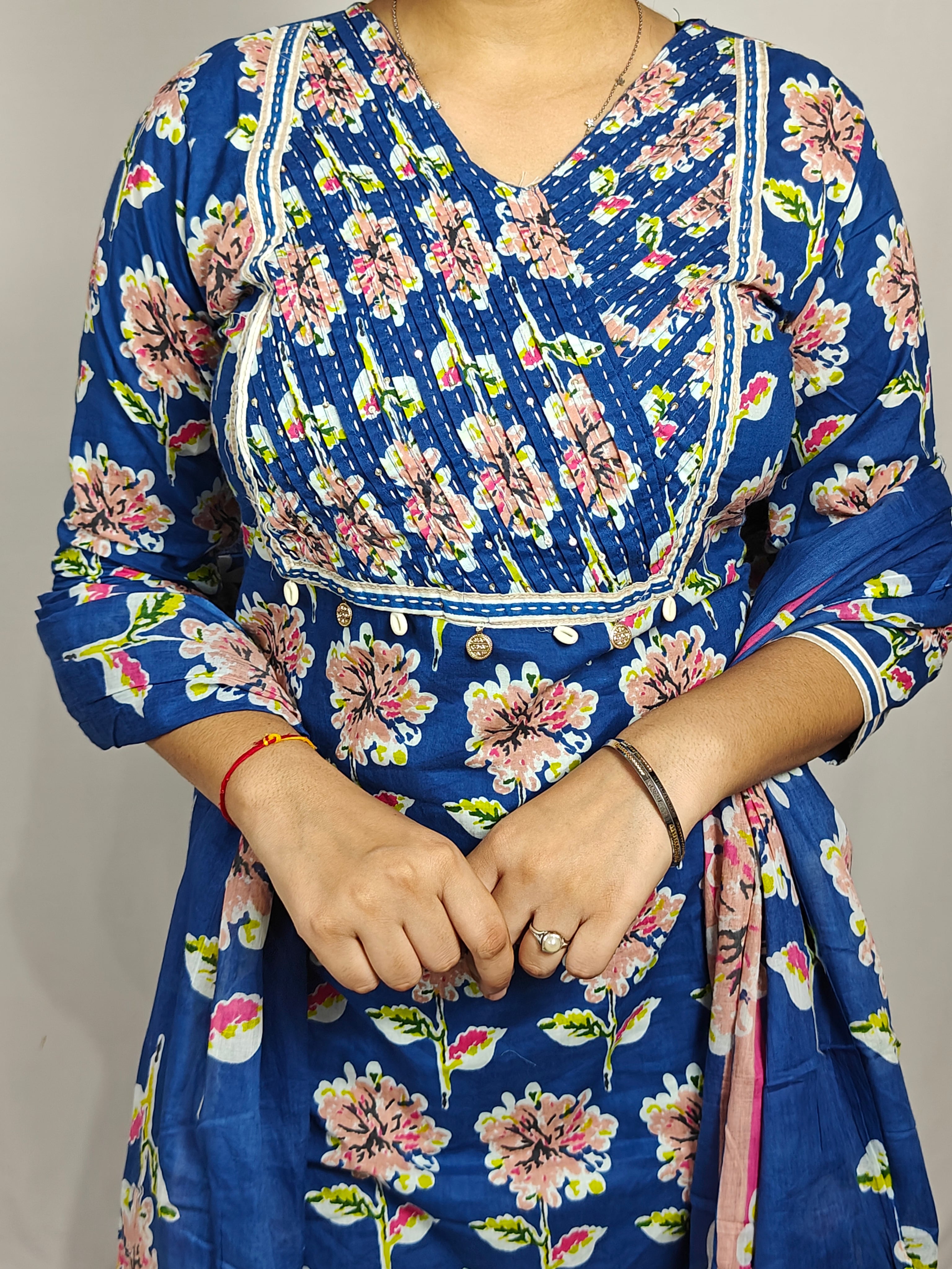 Blue Floral Printed Kurta Set with Dupatta (Z0264)
