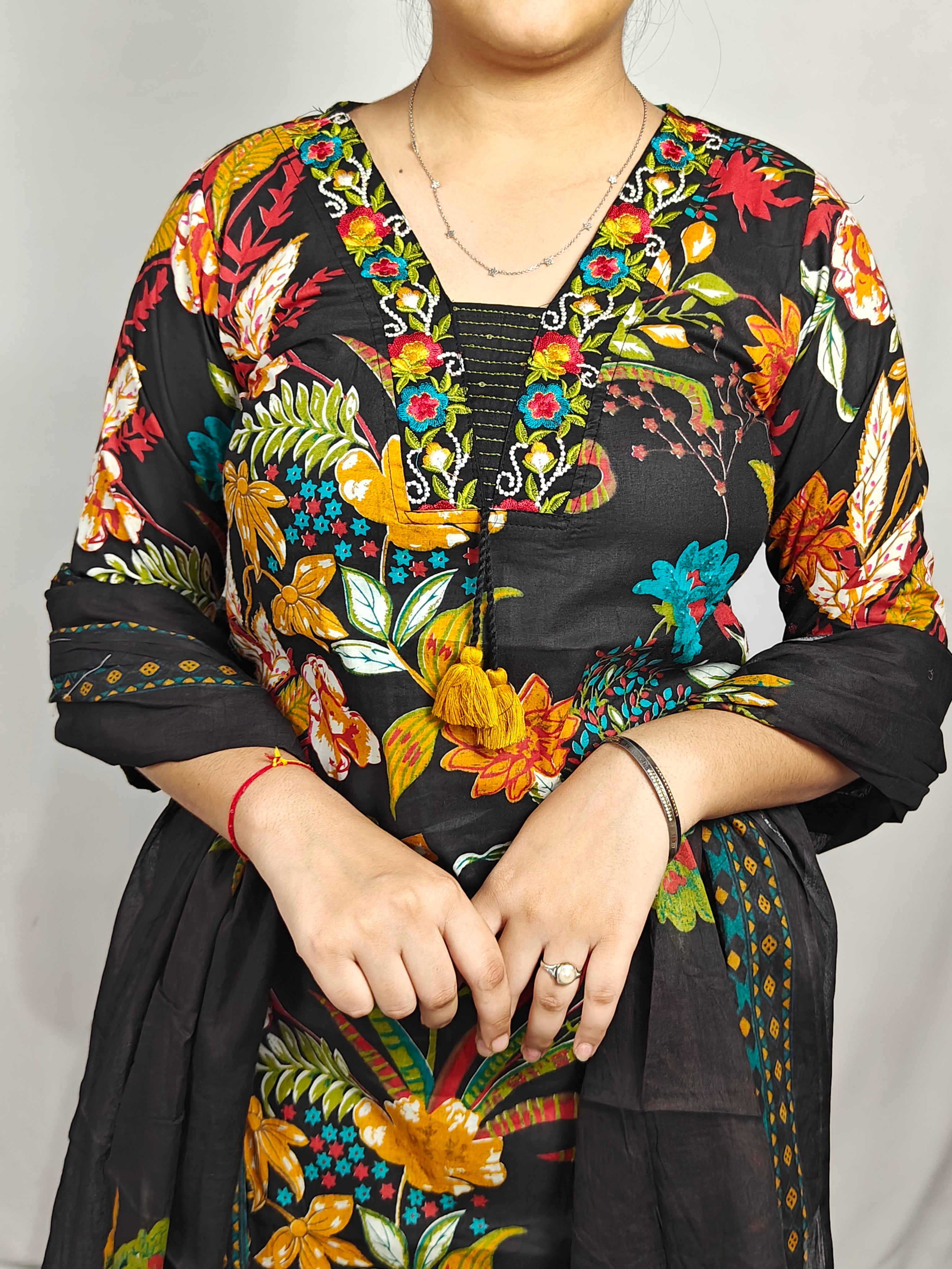 Black Floral Printed Cotton Kurta Set with Dupatta (Z0269)