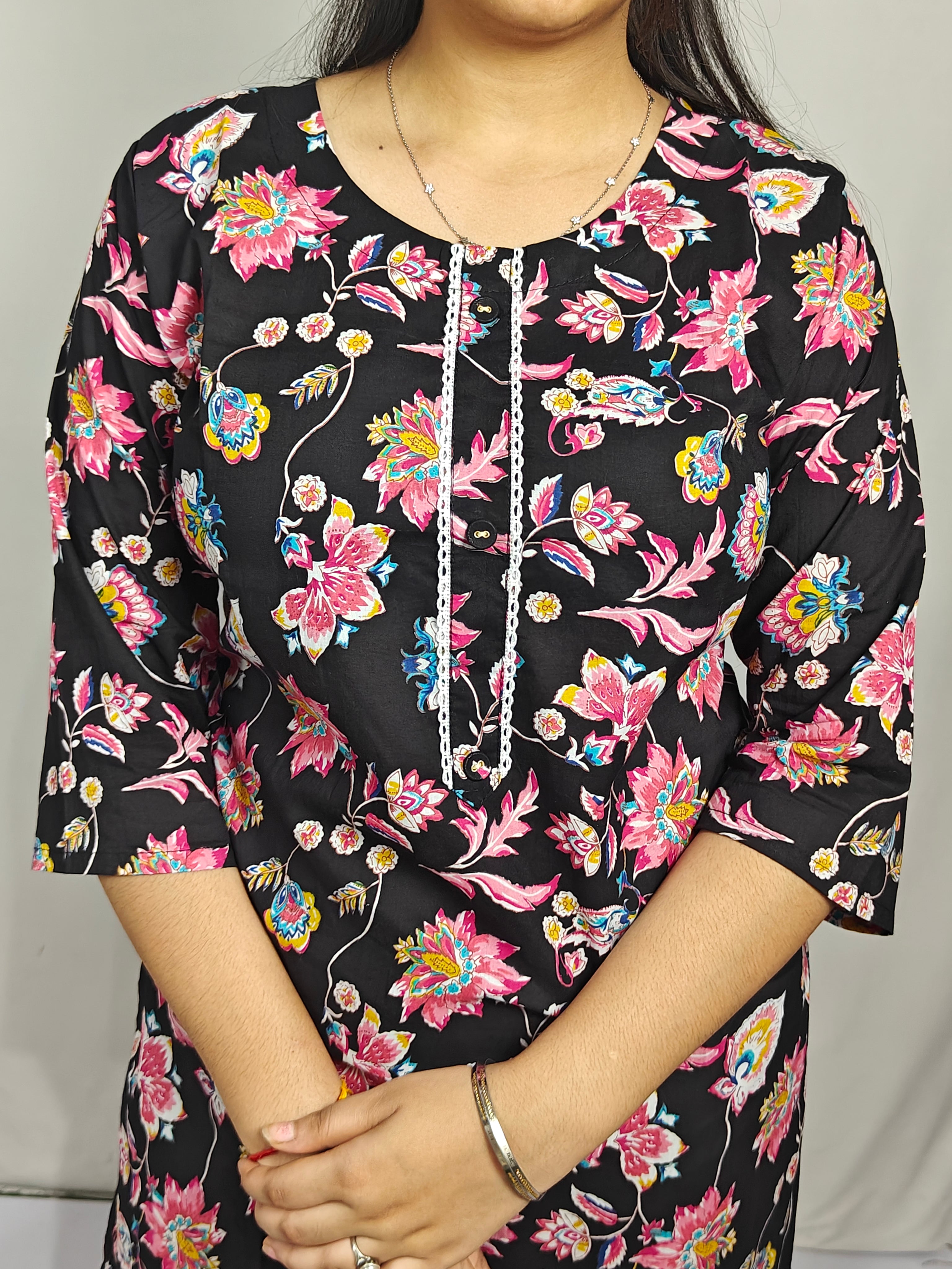 Singhal Black Floral Printed Kurta(Z0271)