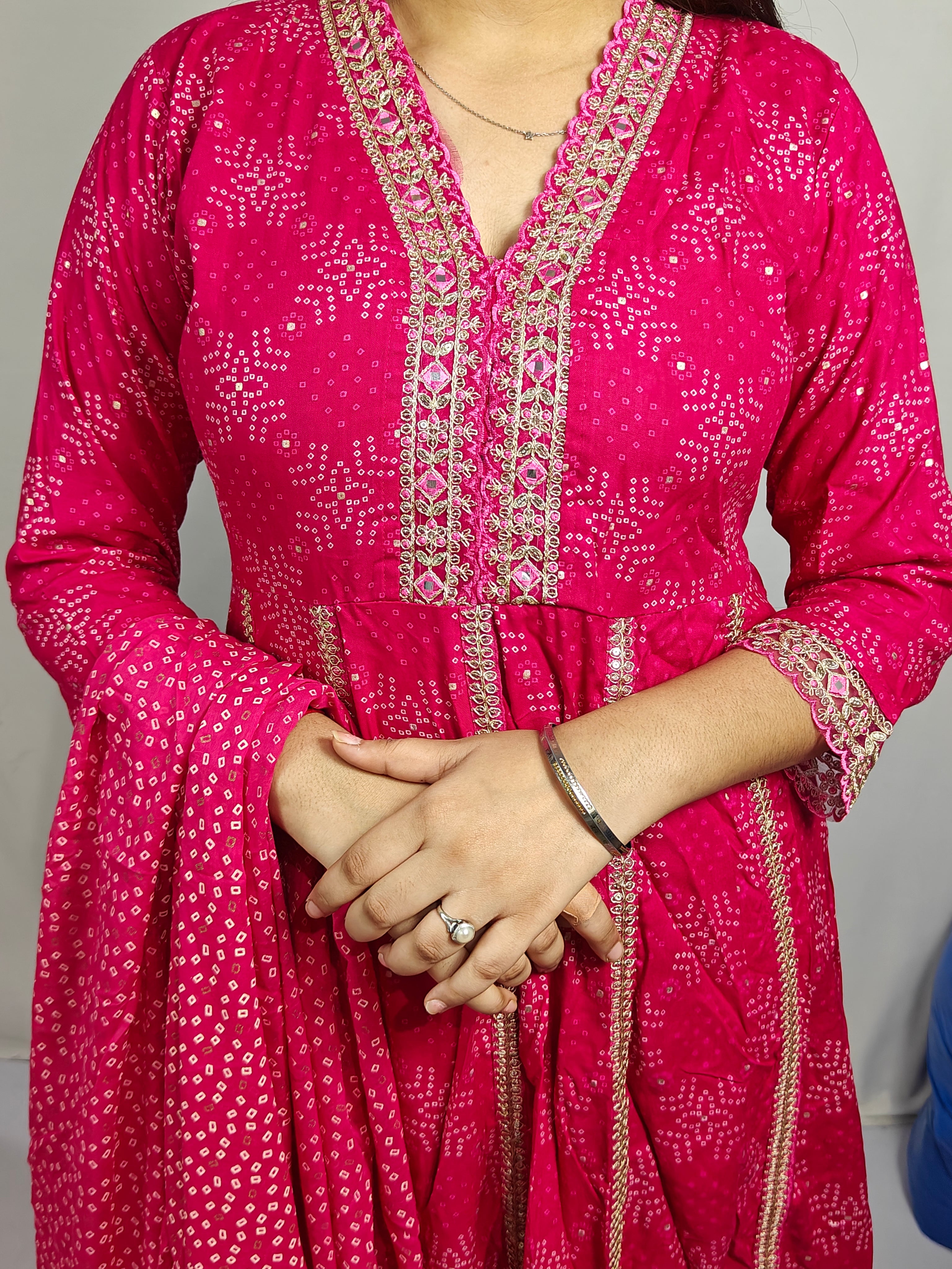 Pink Embroidered Anarkali Kurta Set with Dupatta (Z0282)