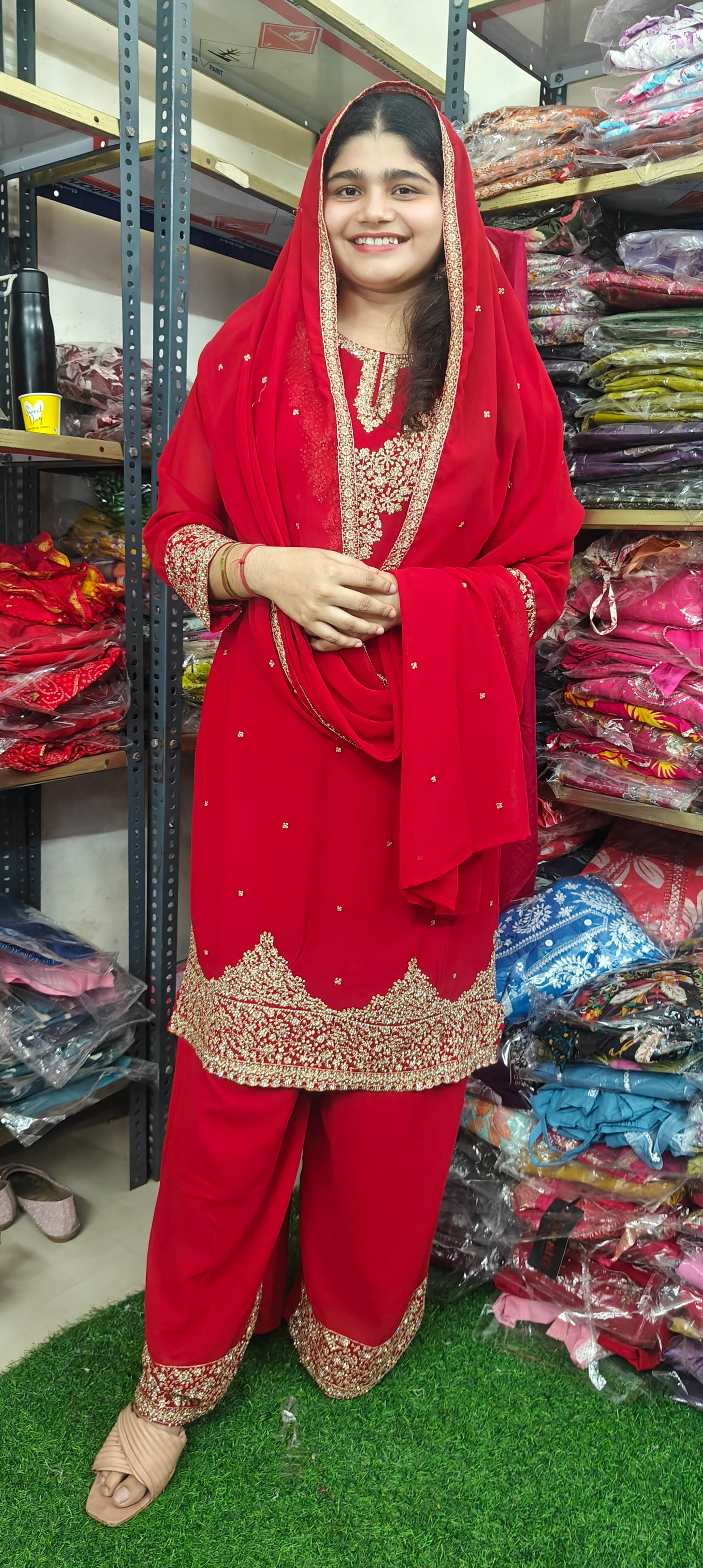Red Golden Embroidered Kurta Set with Dupatta (Z0295)