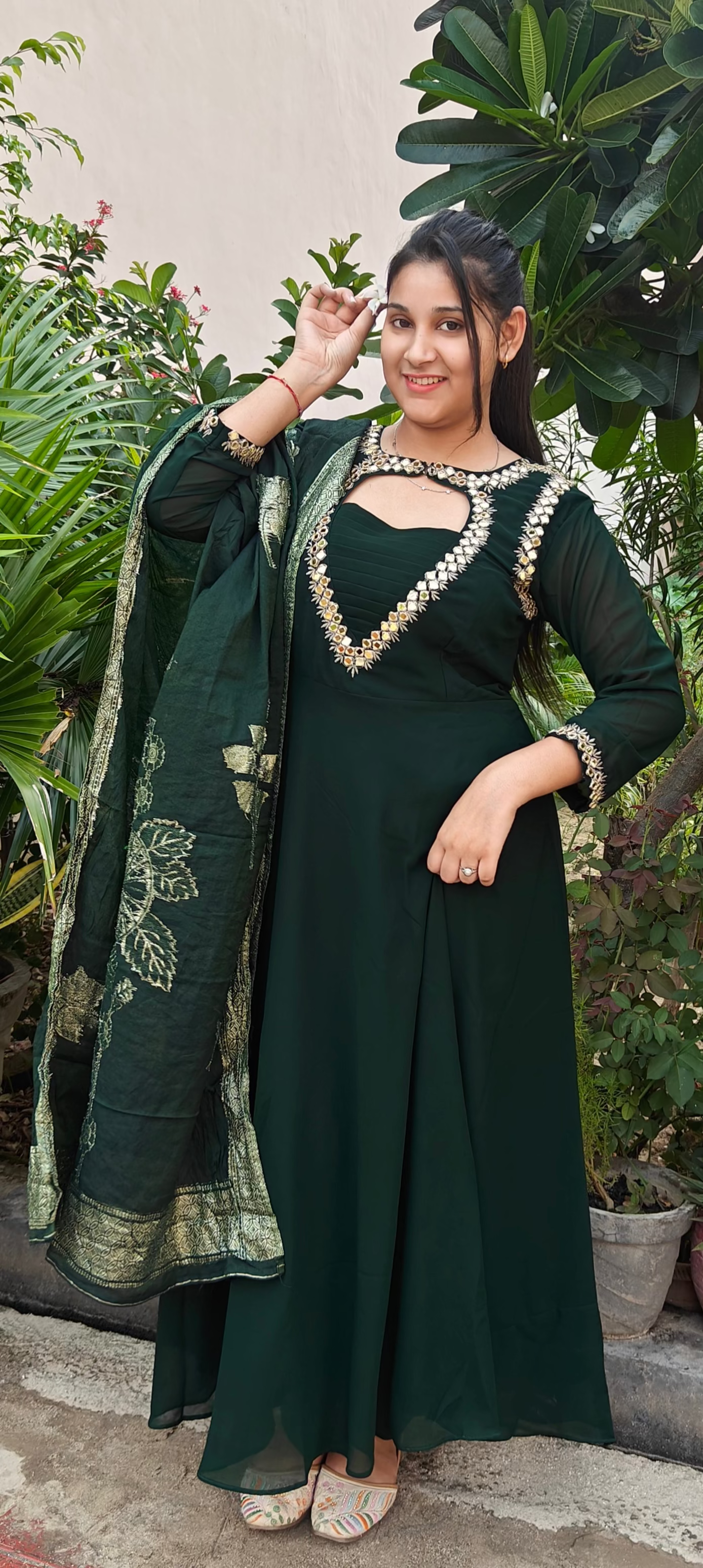 Dark Green Embroidered Kurta Set with Dupatta (Z0298)