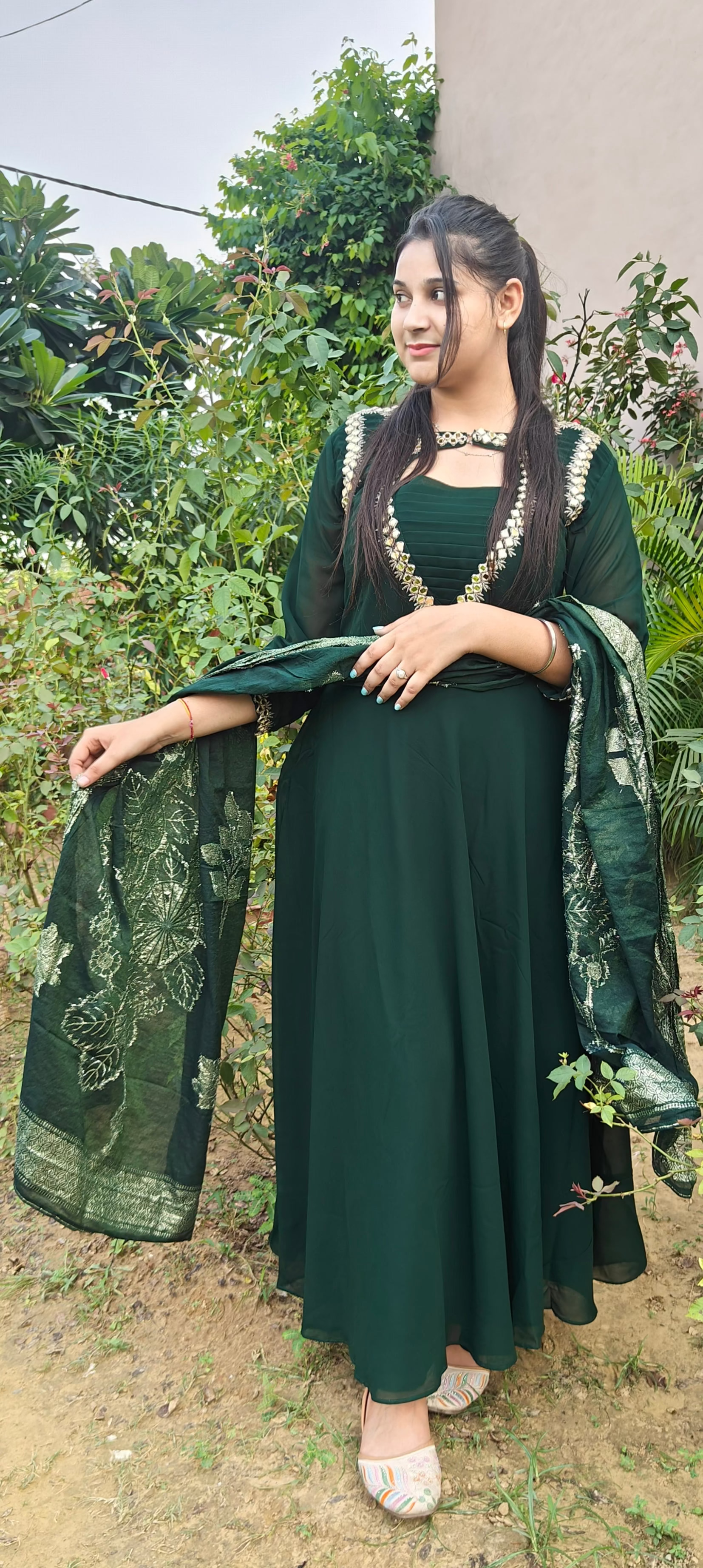 Dark Green Embroidered Kurta Set with Dupatta (Z0298)