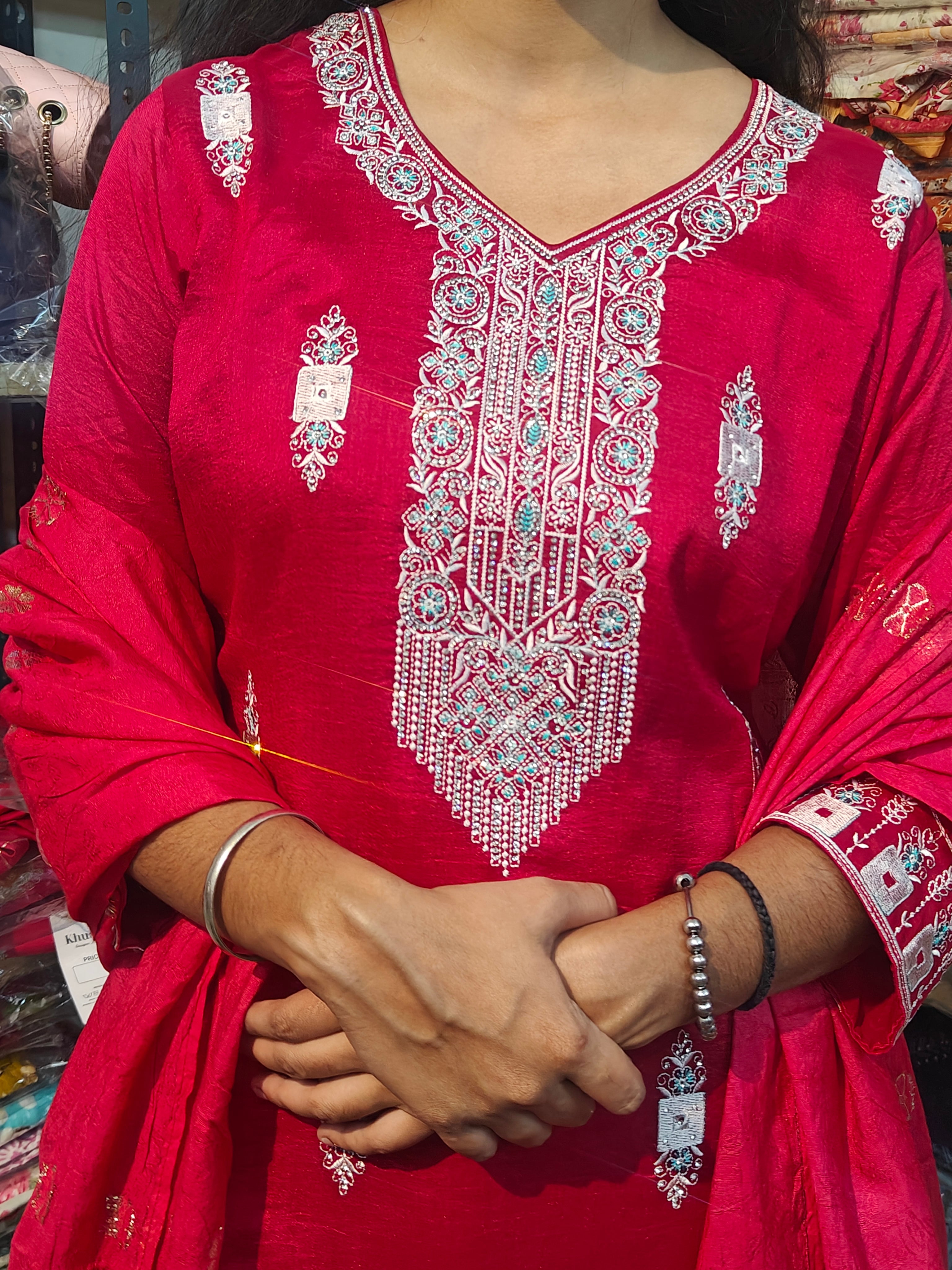 Pink Embroidered Kurta Set with Dupatta (Z0300)