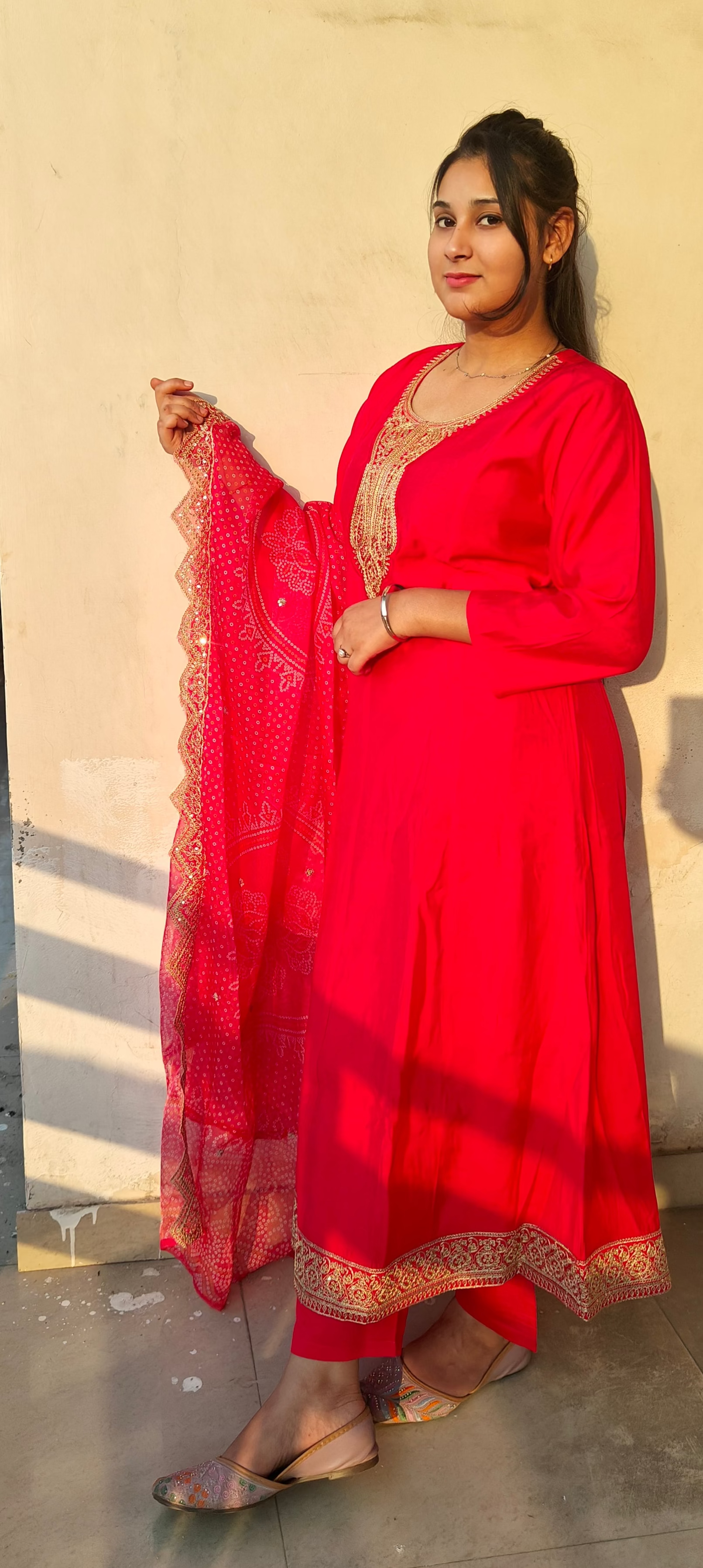 Pink beautiful elegant 3 piece set (Z0309)