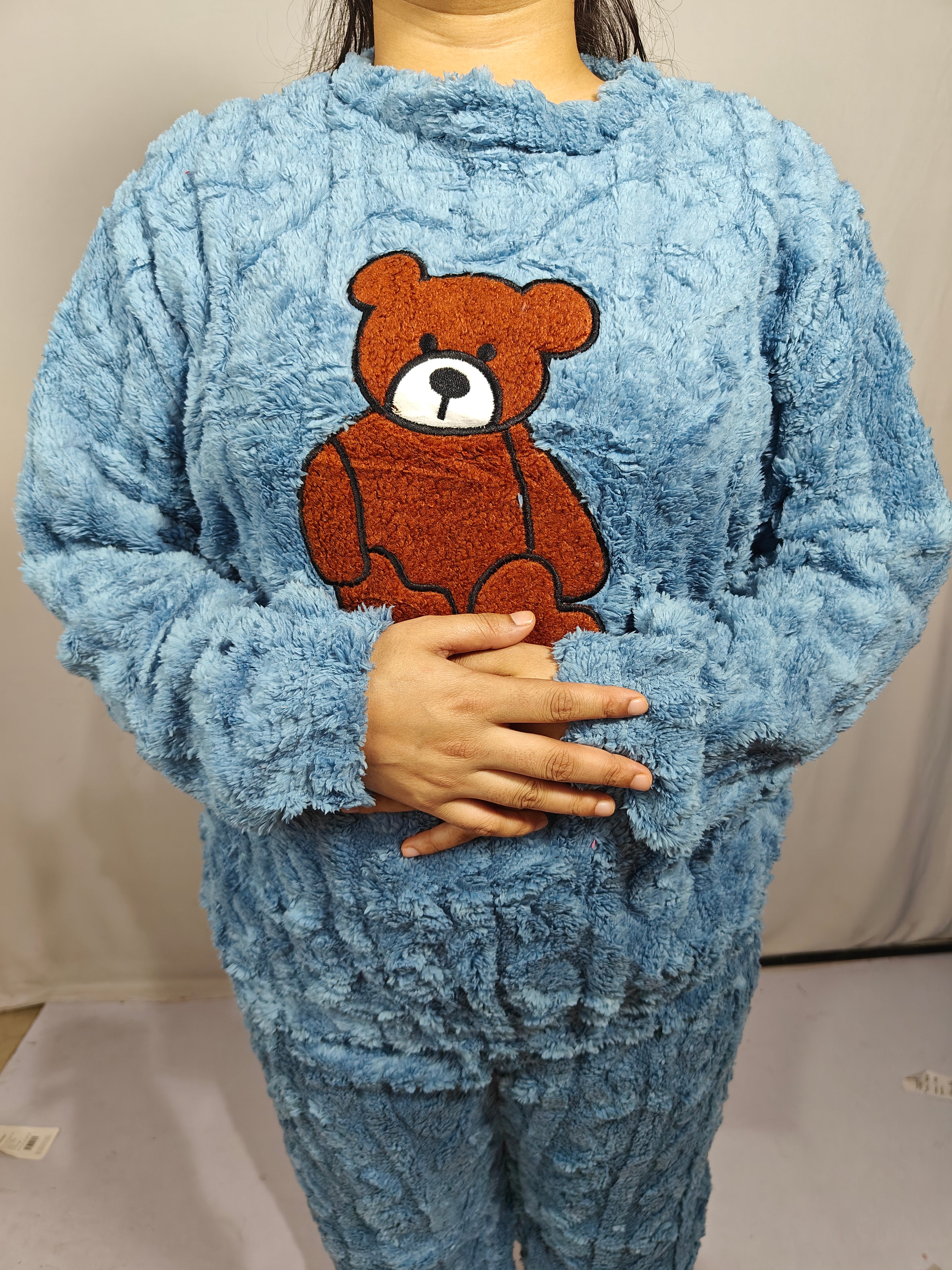 blue colour beautiful Woolen Night Suit (Z0312)