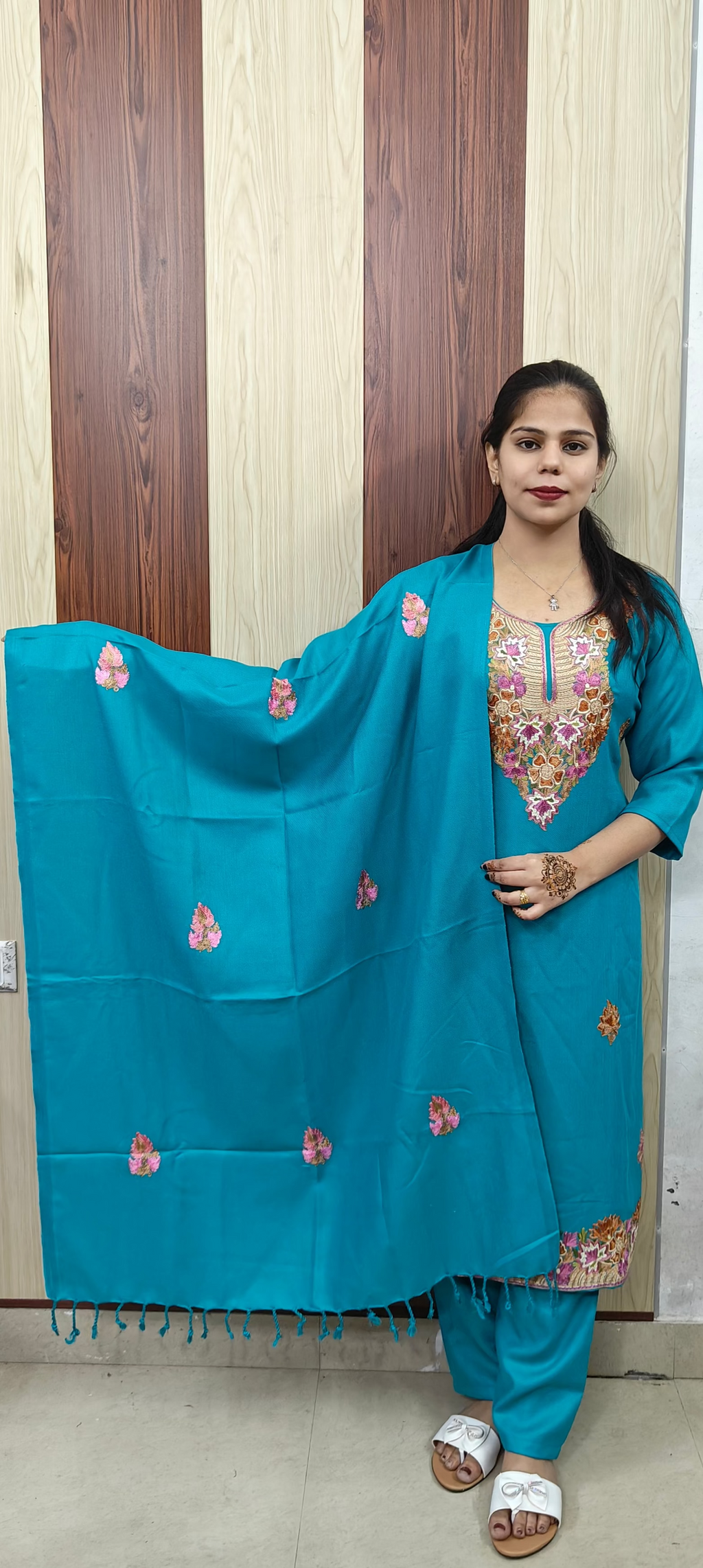 Blue kashmiri woolen 3 piece suit (ZO331)