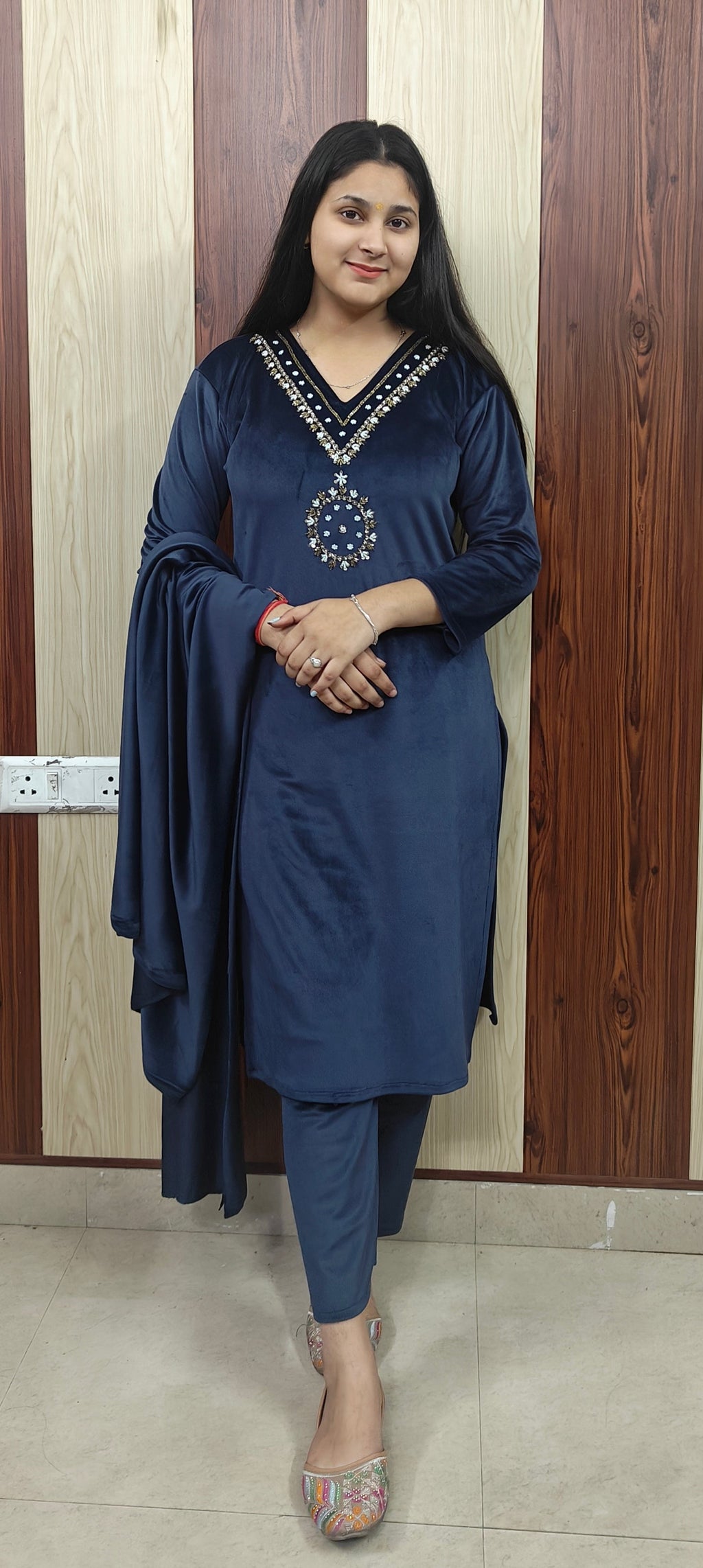 Premium Navy Blue Velvet 3-Piece Suit for women (Z0364)