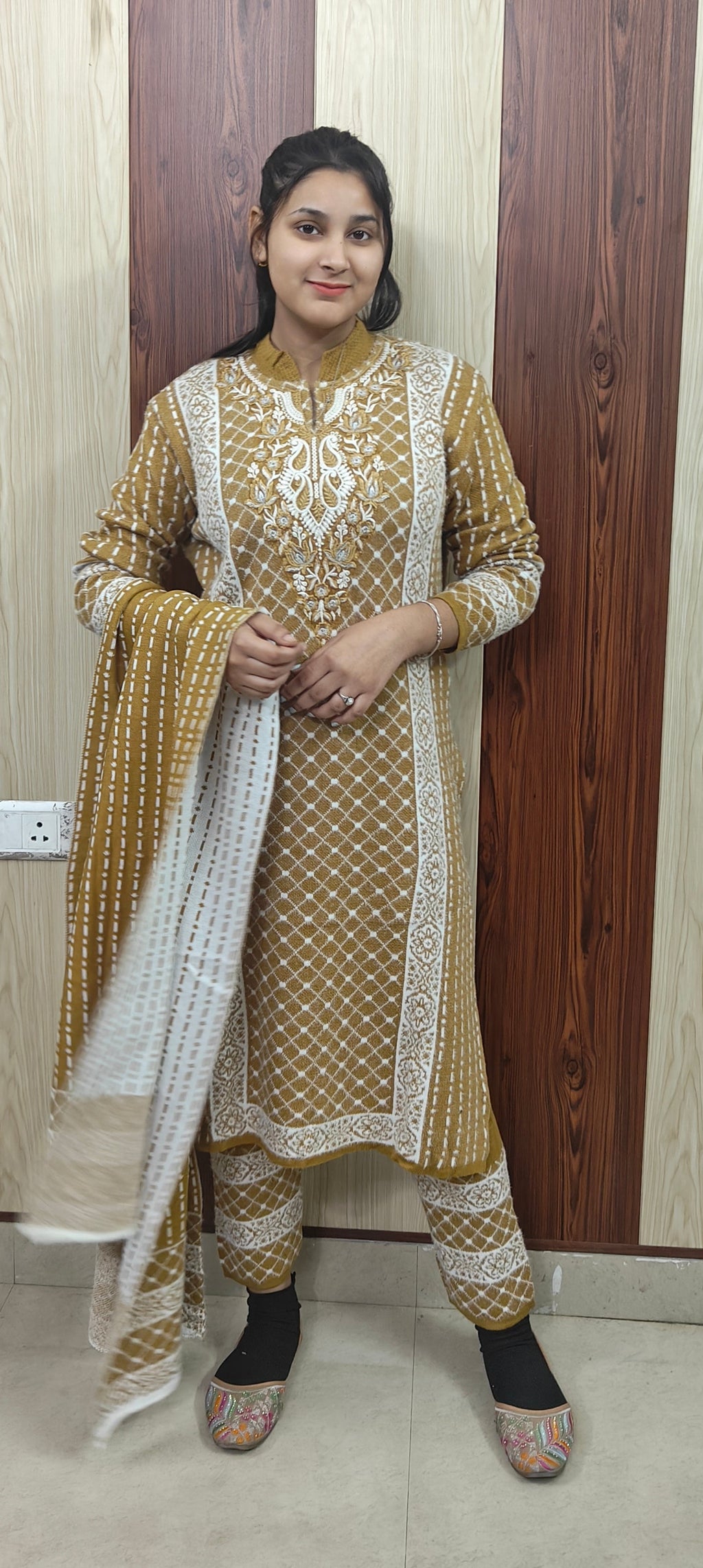 Mustard Yellow 3 Piece wool suit (Z0371)