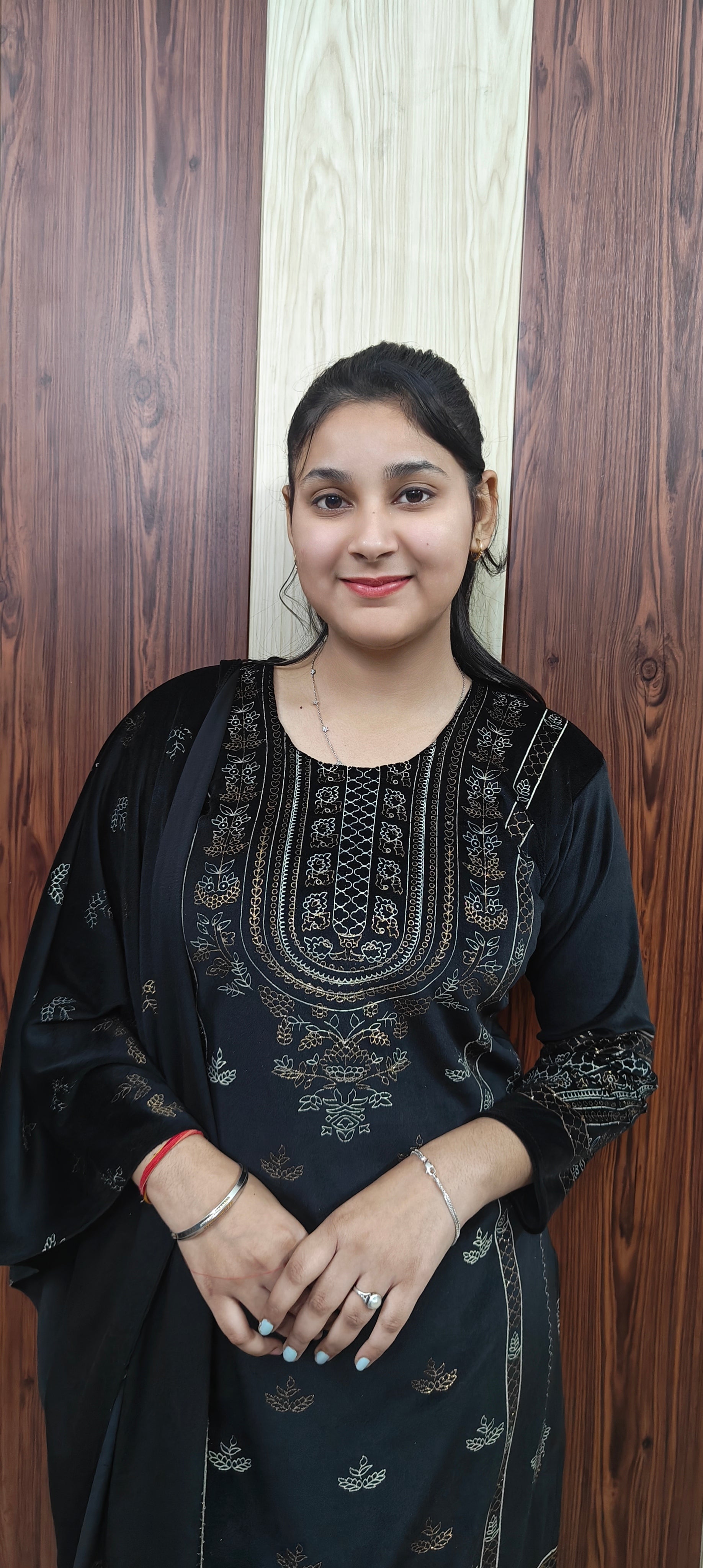 Black colour supersoft 3 piece suit (Z0373)