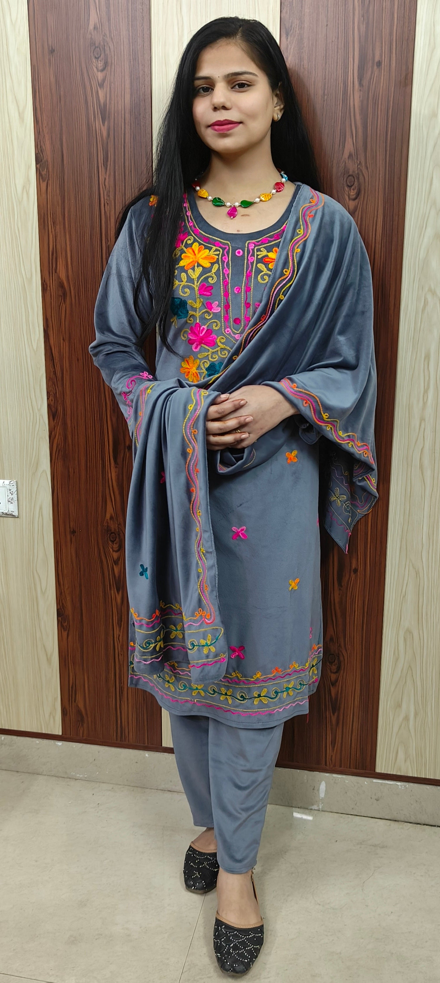 Gray Kashmiri Woolen 3-Piece Suit (Z0379)