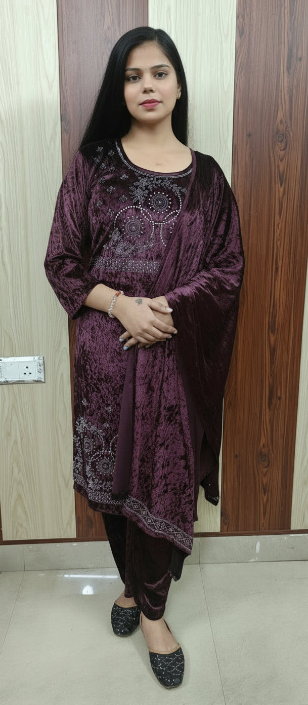 wine colour velvet beautiful 3 piece (Z0380)