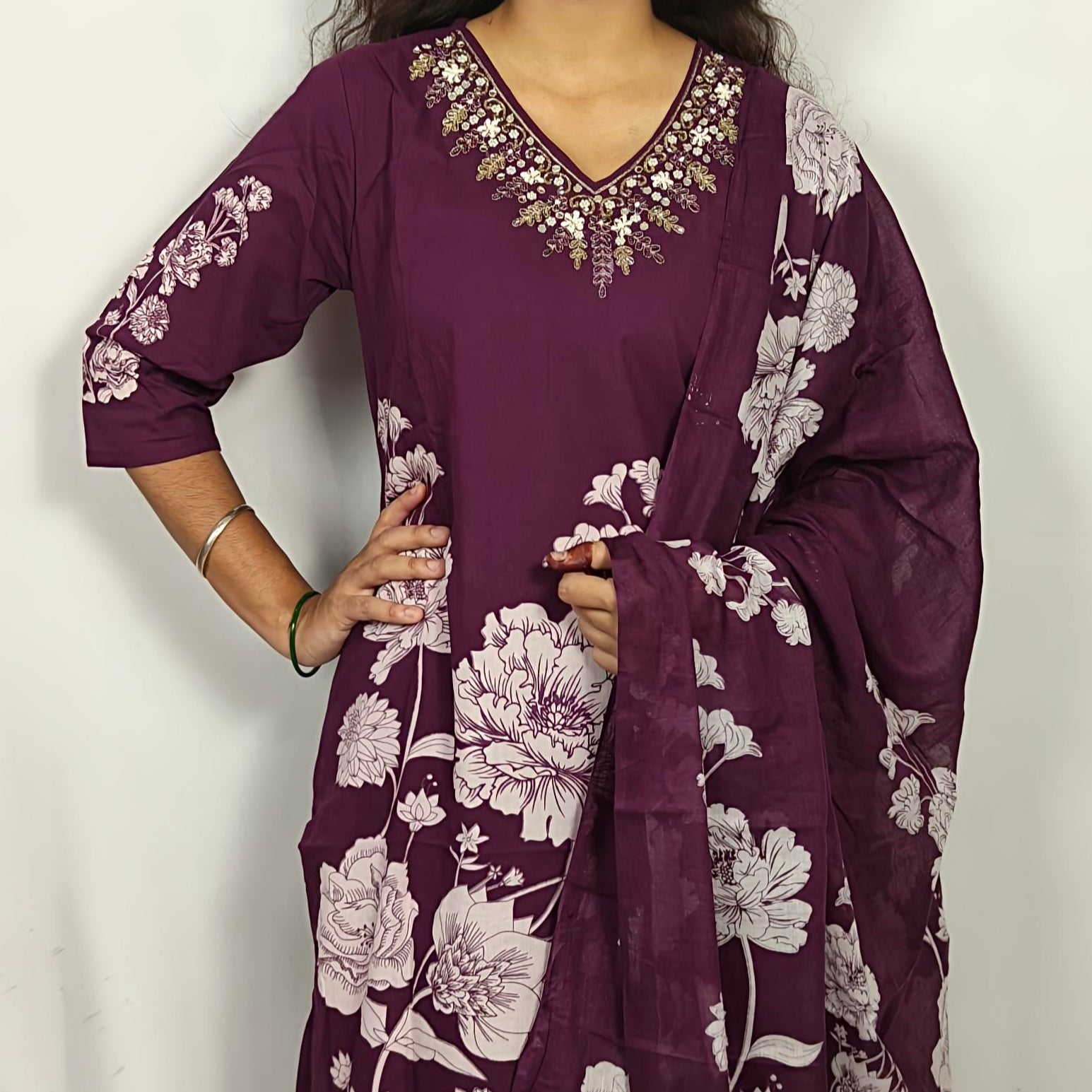 Purple Floral Embroidered  3 Piece Kurta Set (Z0206)