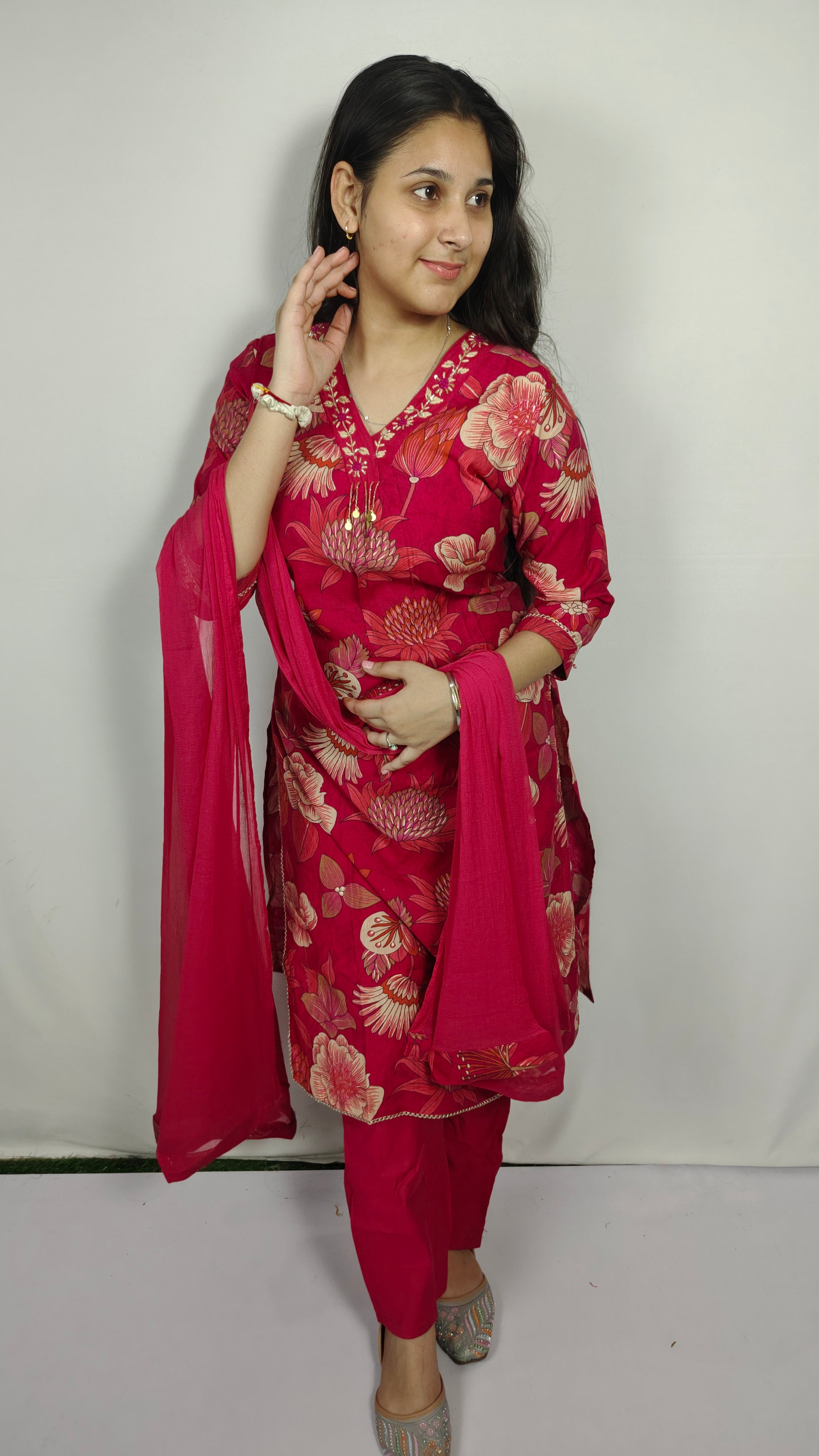 Floral Printed Red 3 Piece Kurta Set (Z0241)