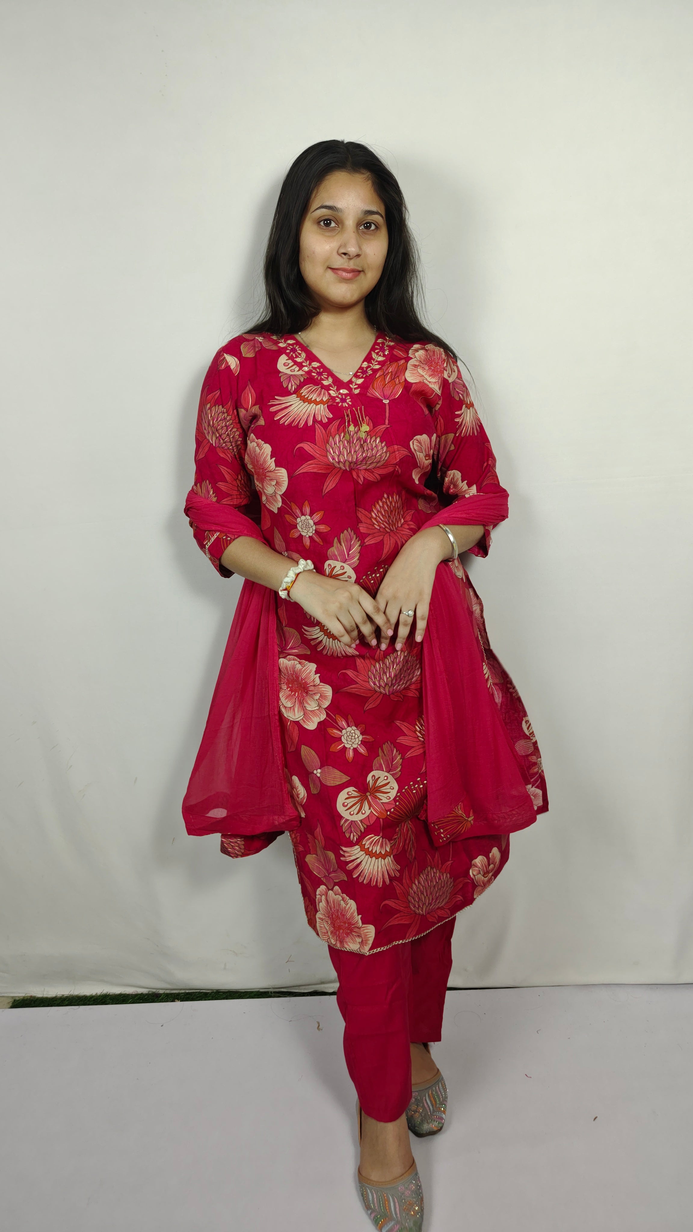 Floral Printed Red 3 Piece Kurta Set (Z0241)