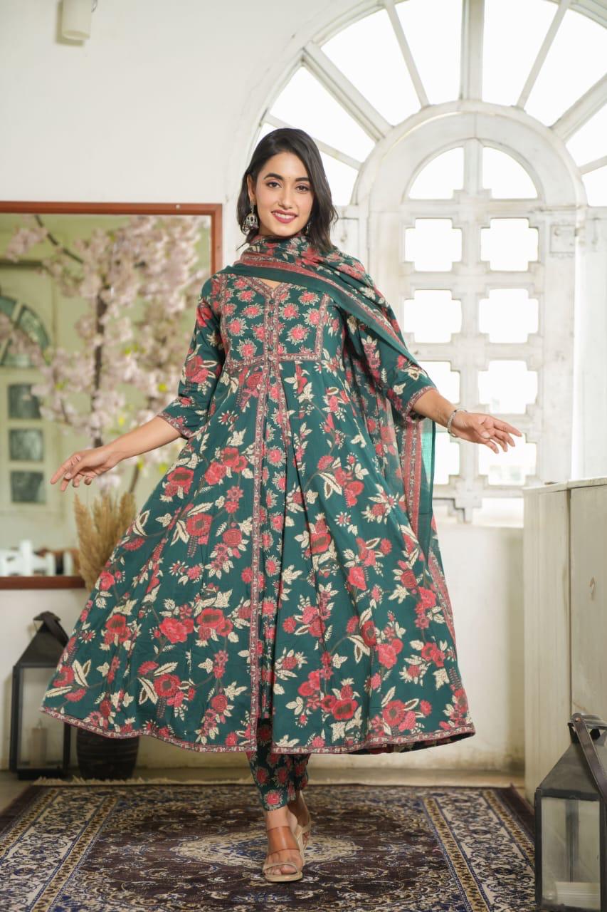 Floral Grace Combo – Anarkali Set, Earrings & Bag ( C9 )