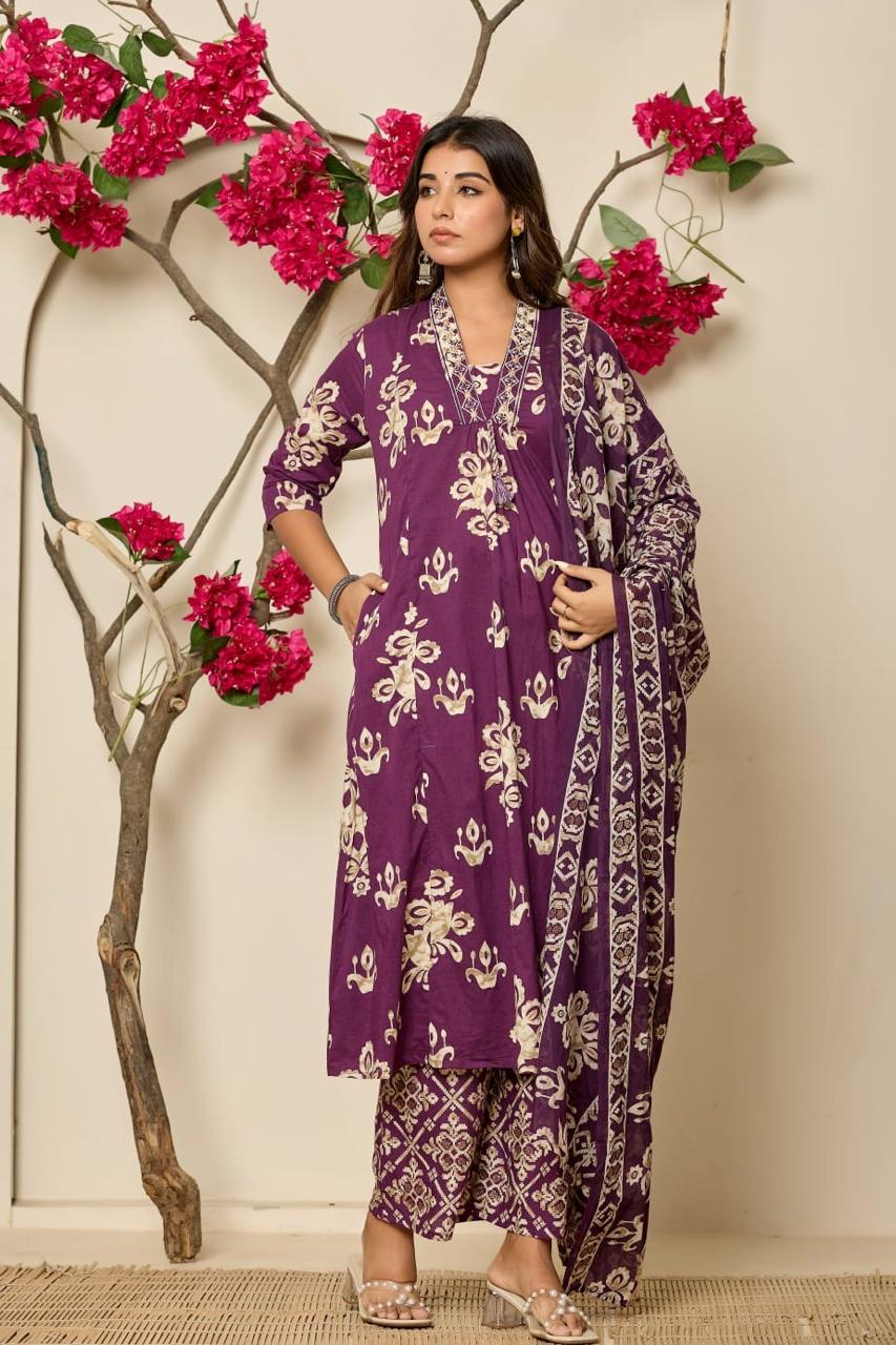 Purple 3 piece printed Kurta Set(Z0146)