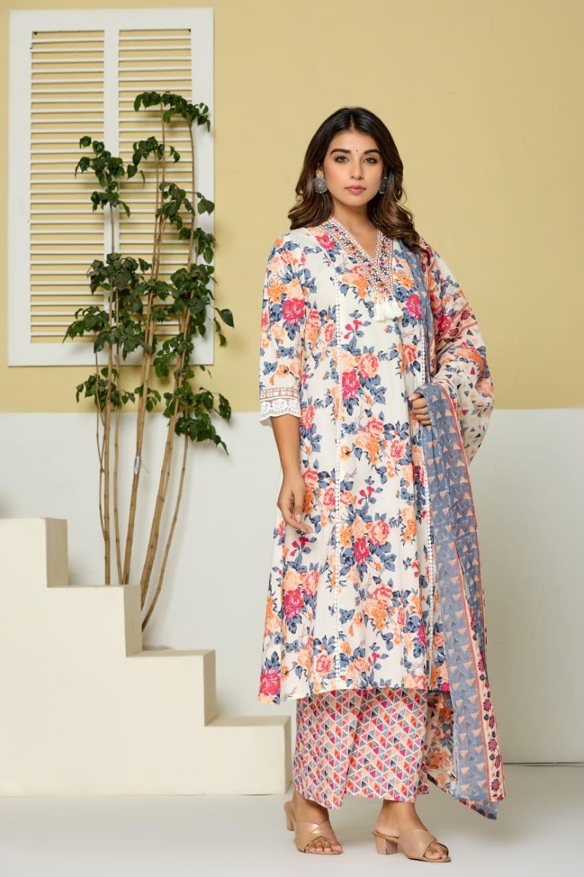 Cream Floral Printed 3 piece Kurta Set with hand bag with beautiful earrings Combo (C23)