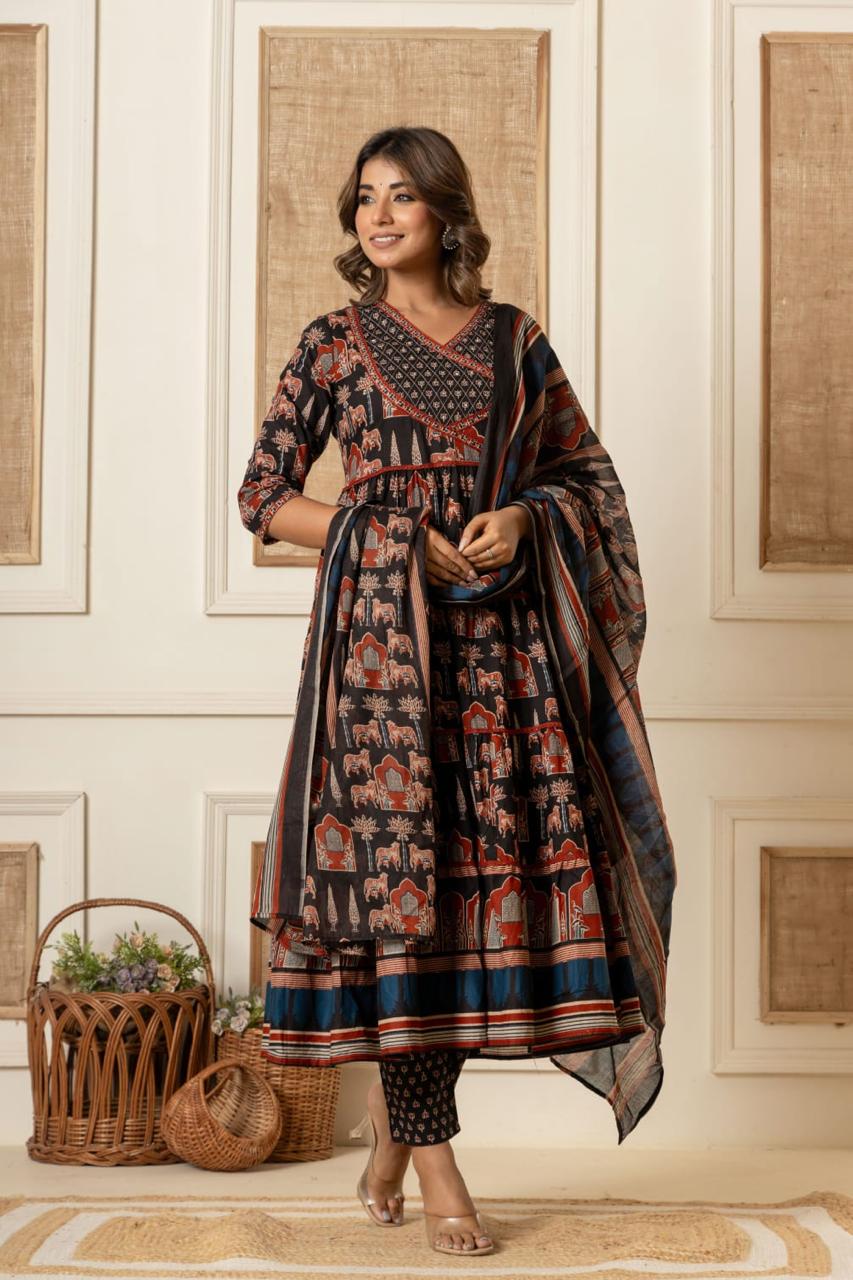 Black Printed Anarkali set (Z0161)
