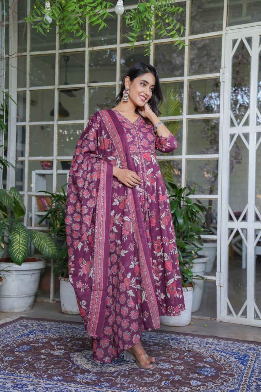 Pink Colour 3 piece printed kurta set (Z0163)