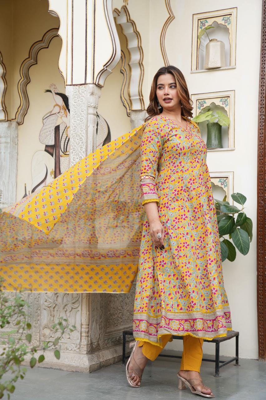 Yellow  Floral Anarkali Set (Z0164)