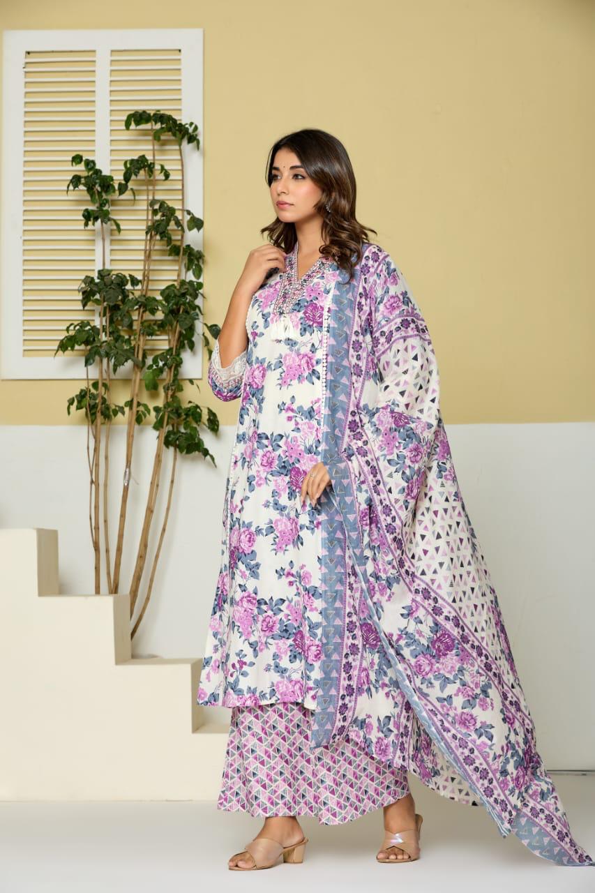 Lavender and White Flora 3 Piece Kurta Set (Z0166)