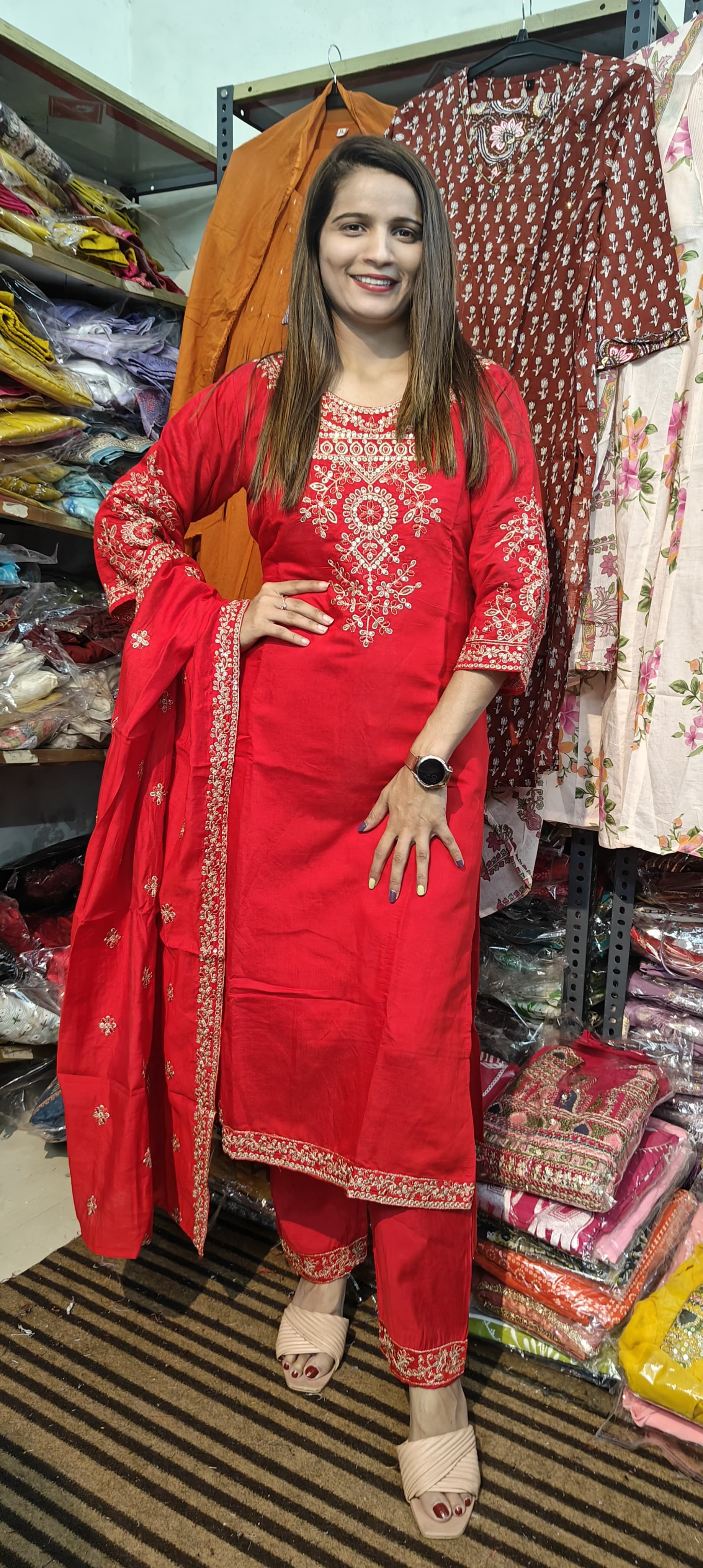 Red  3 piece  Kurta Set (Z0129)