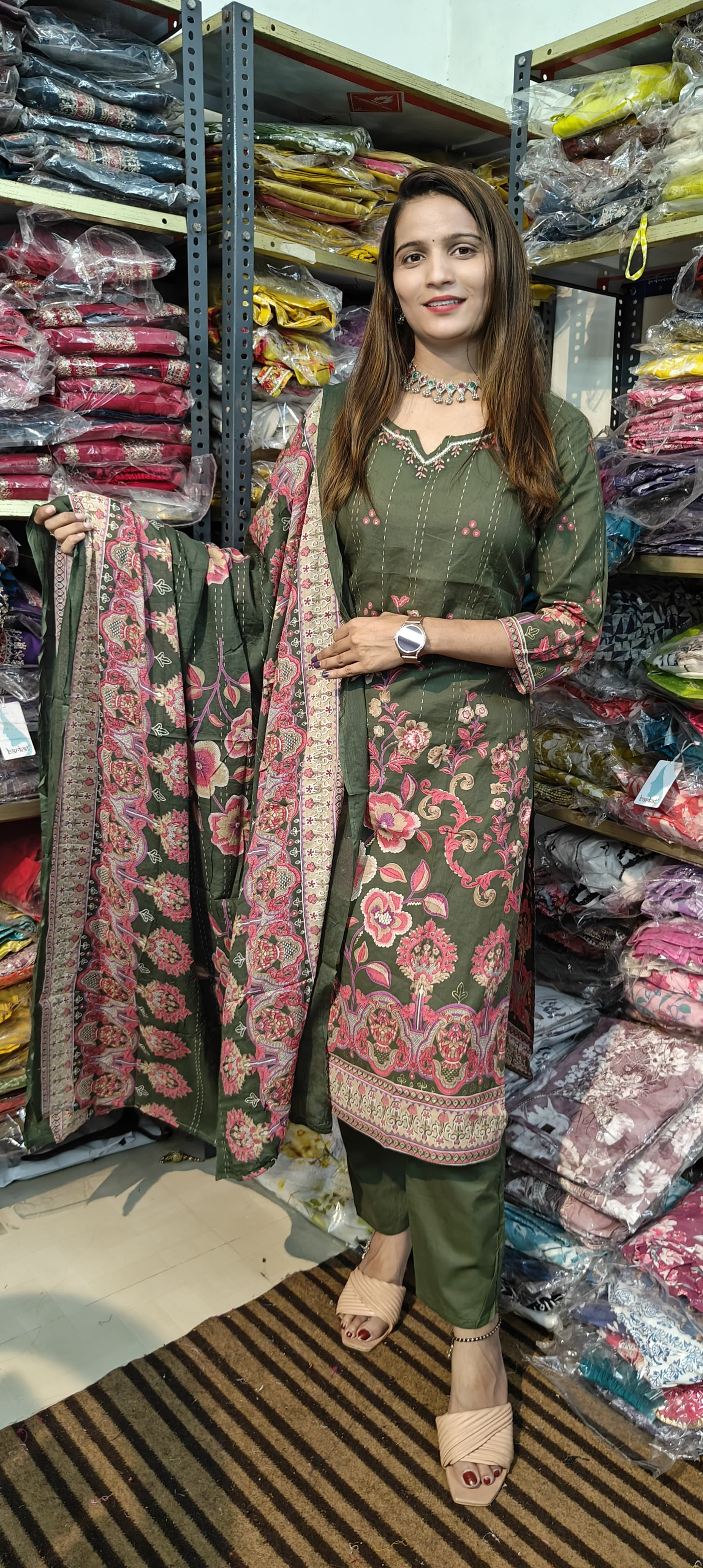 Olive Green Colour 3 Piece Kurta Set (Z0174)