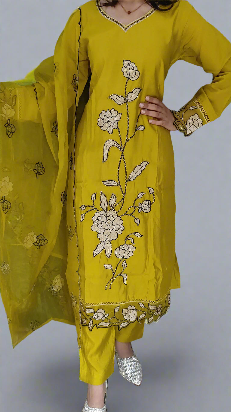 Yellow colour beautiful 3 piece kurta set (Z0196)