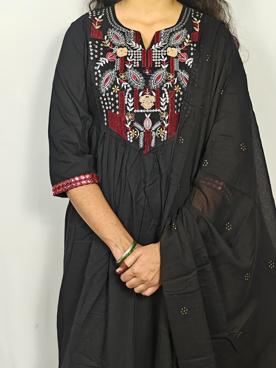 Black Embroidered 3 Piece Kurta Set (Z0210)
