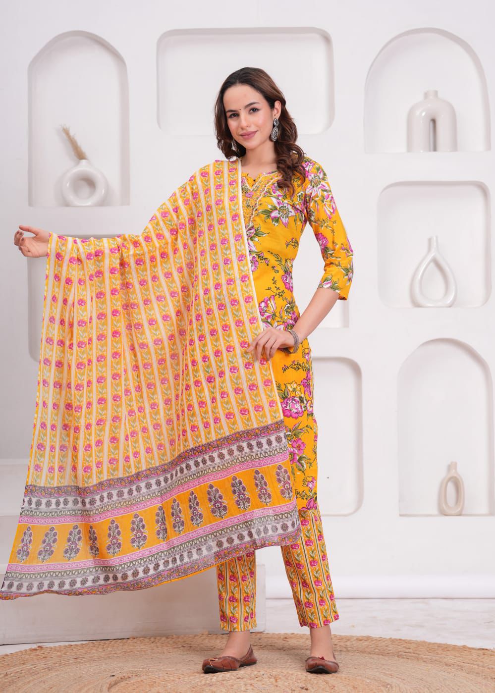 Yellow 3 piece Kurta Set and hand bag with earrings combo (14)