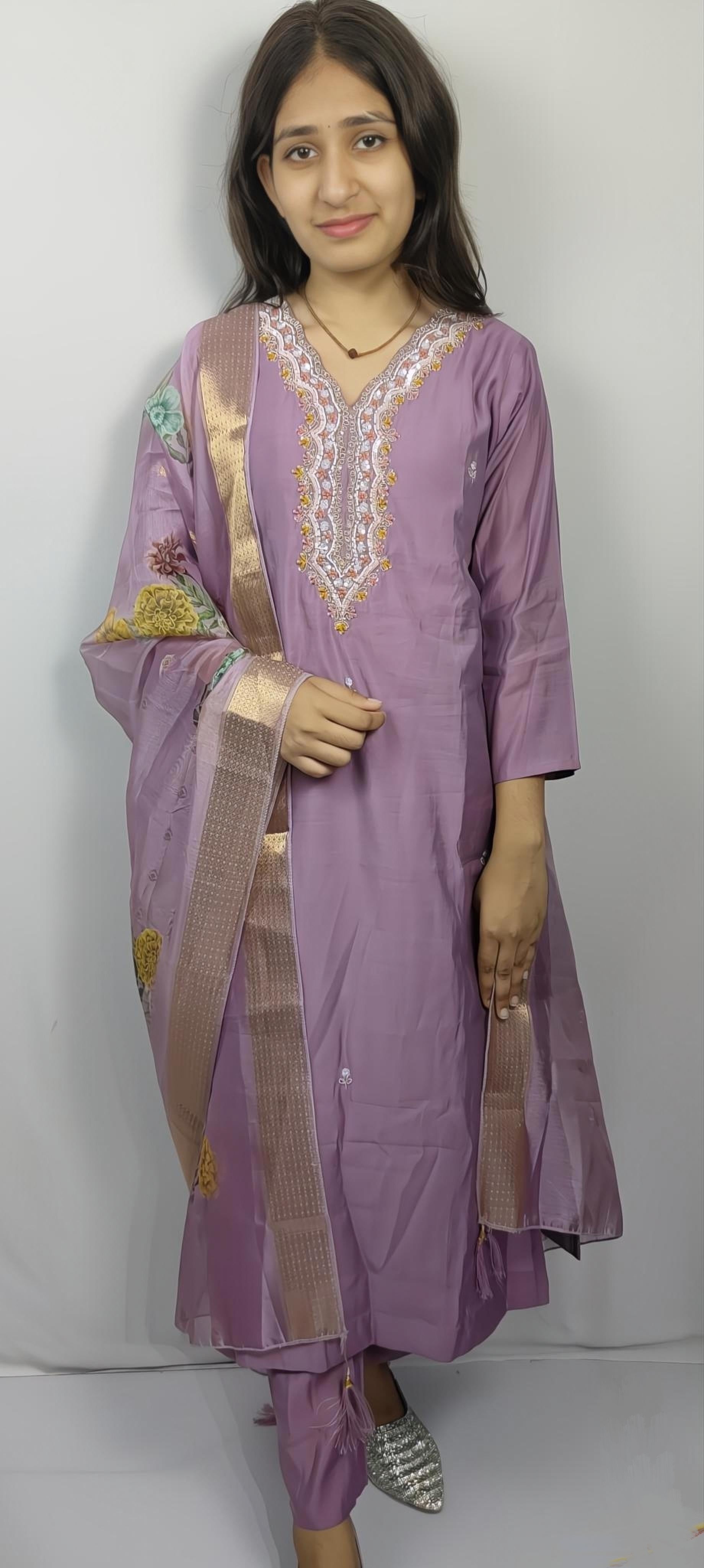 Purple Colour 3 piece Kurta Set (Z0121)