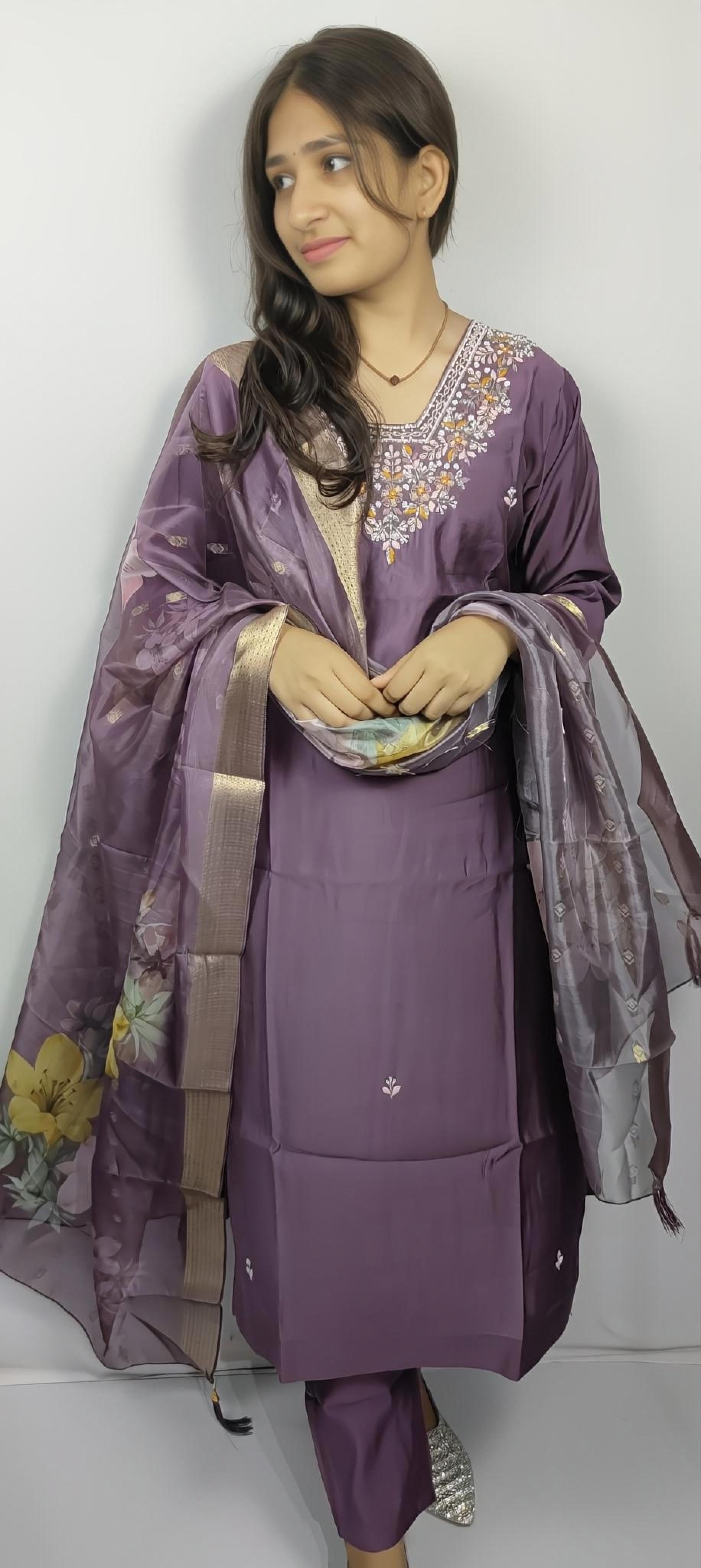 Purple 3 piece Kurta Set (Z0123)